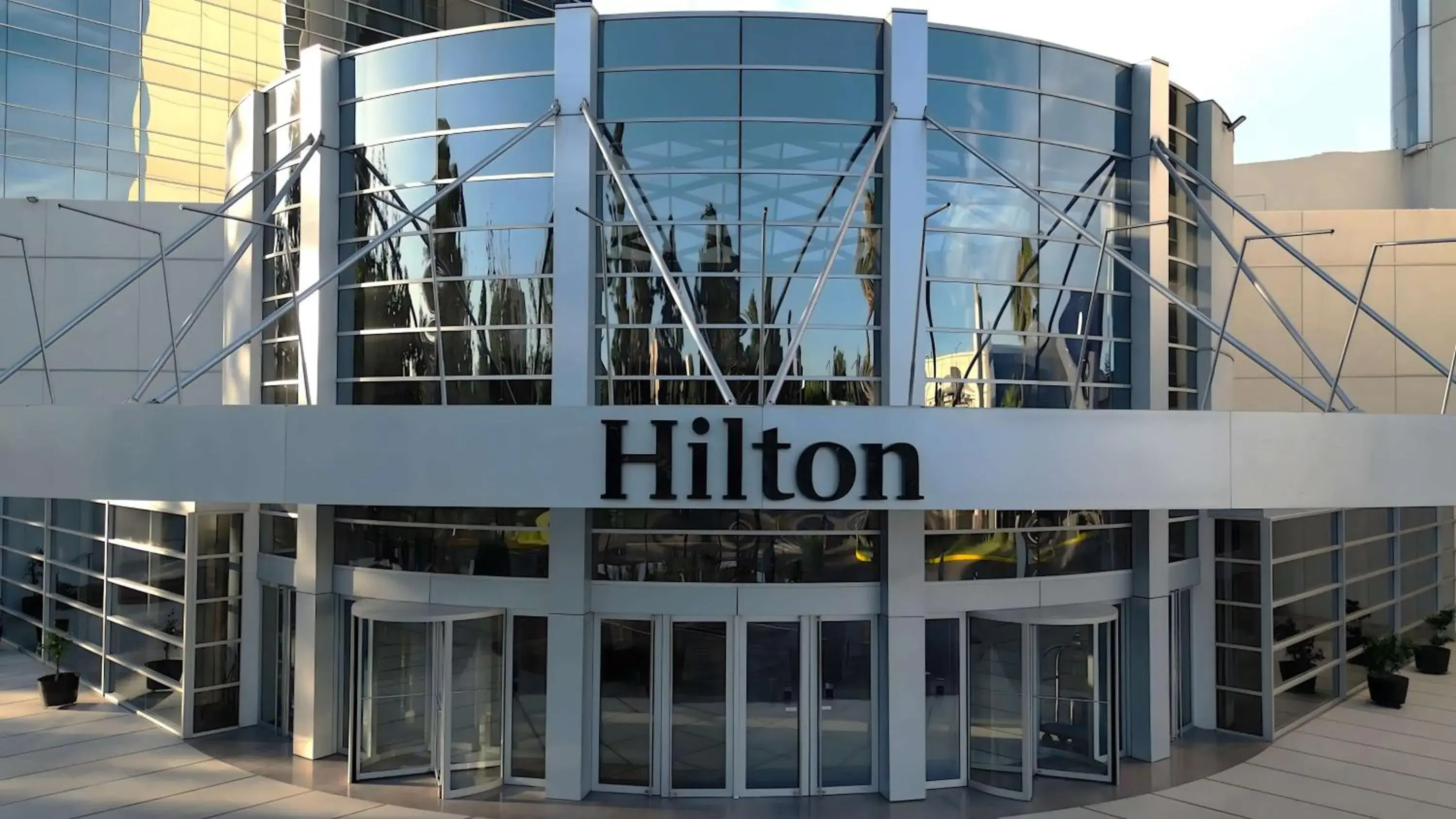 Property building in Hilton Mendoza Property building in Hilton Mendoza