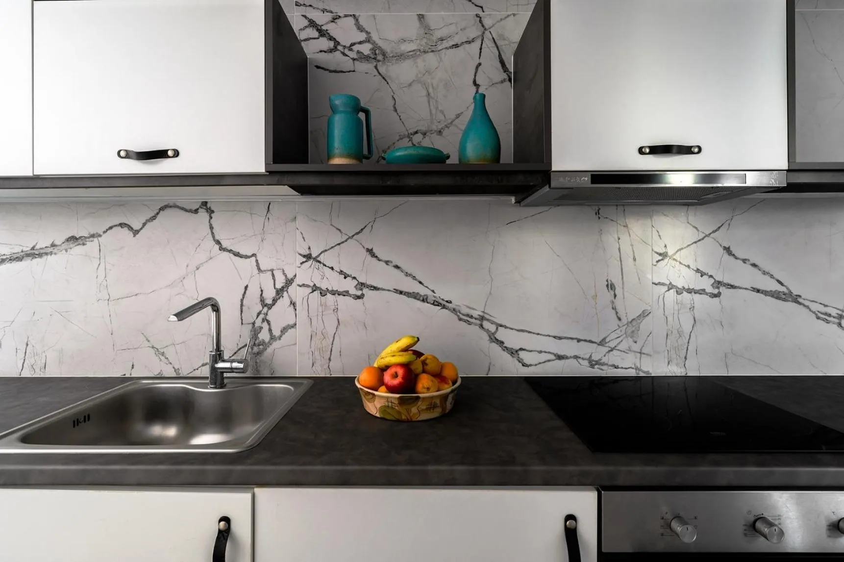 kitchen in Blue Sky House