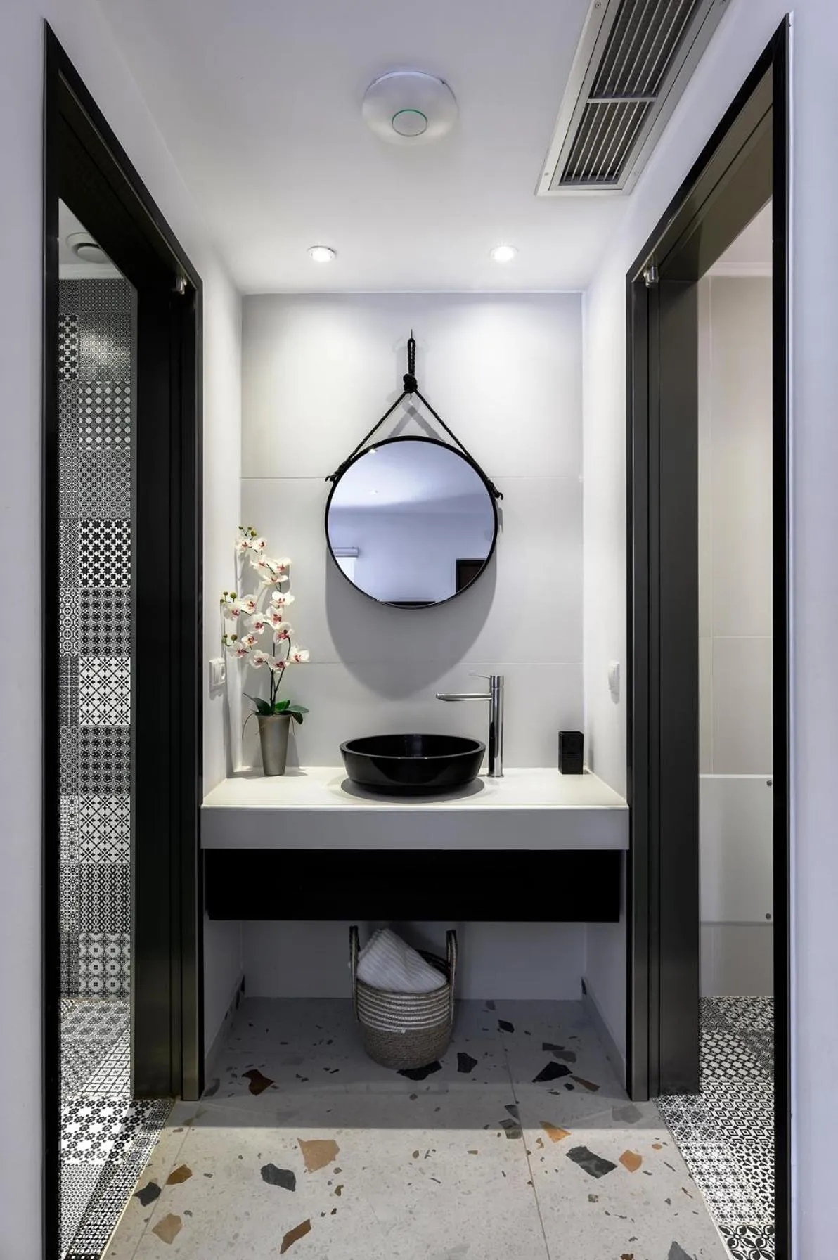 Bathroom in Blue Sky House