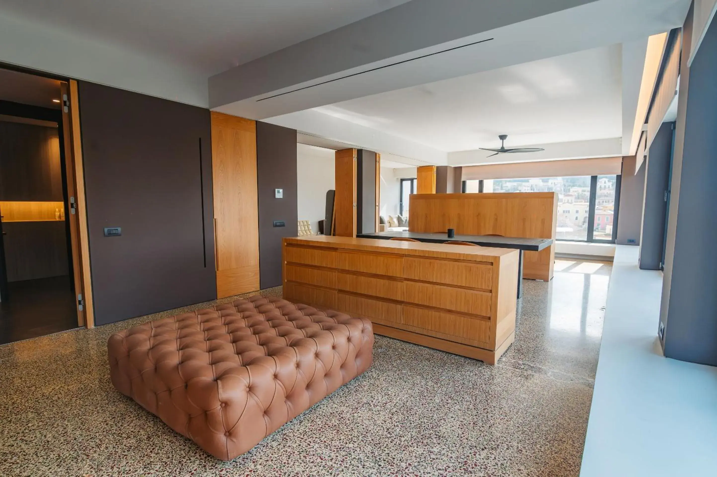 King Suite in Athens Tower King Suite in Athens Tower