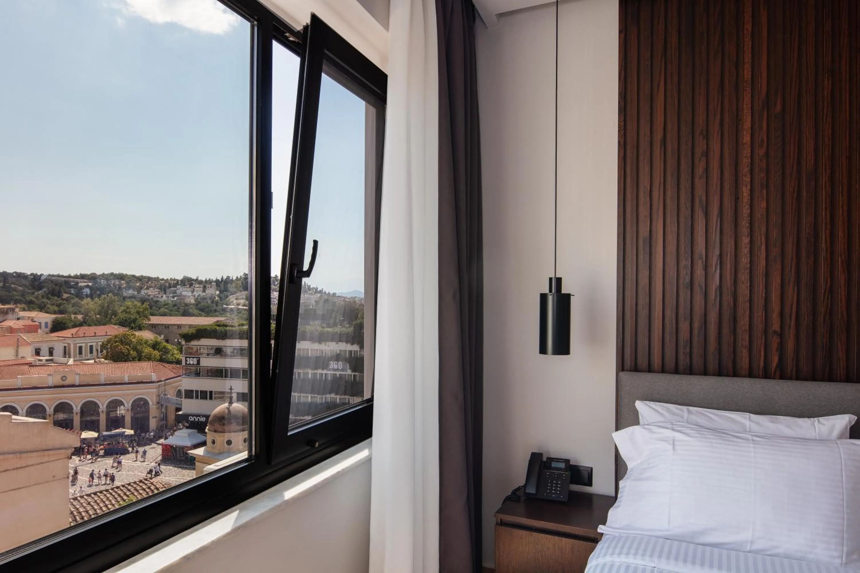 City view, Bed in Athens Tower