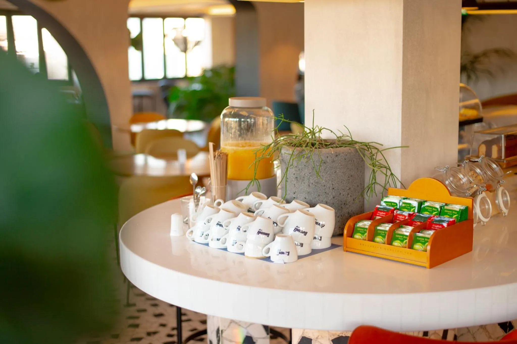 Buffet breakfast in Athens Tower