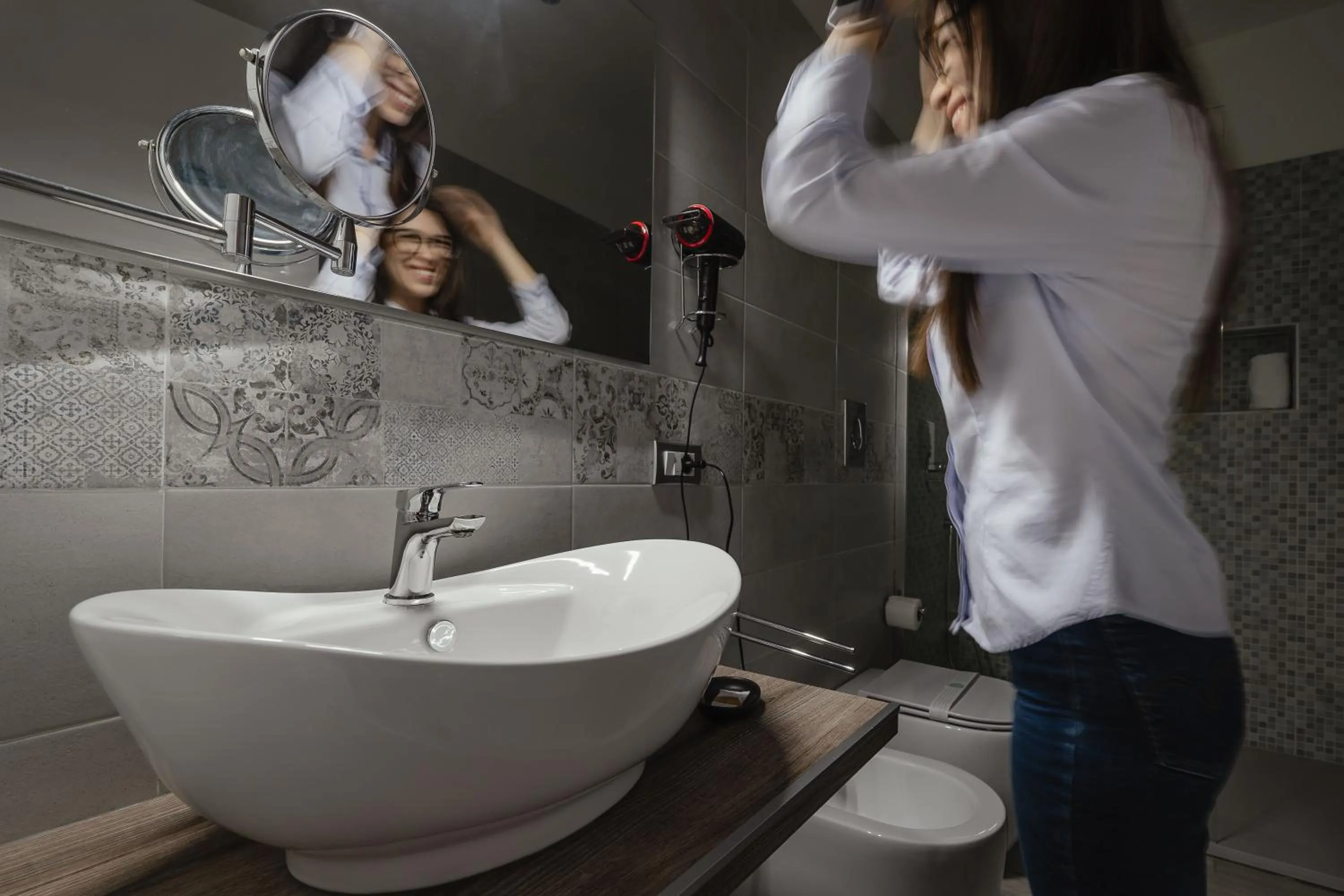 Shower in Zaro Suites B&B