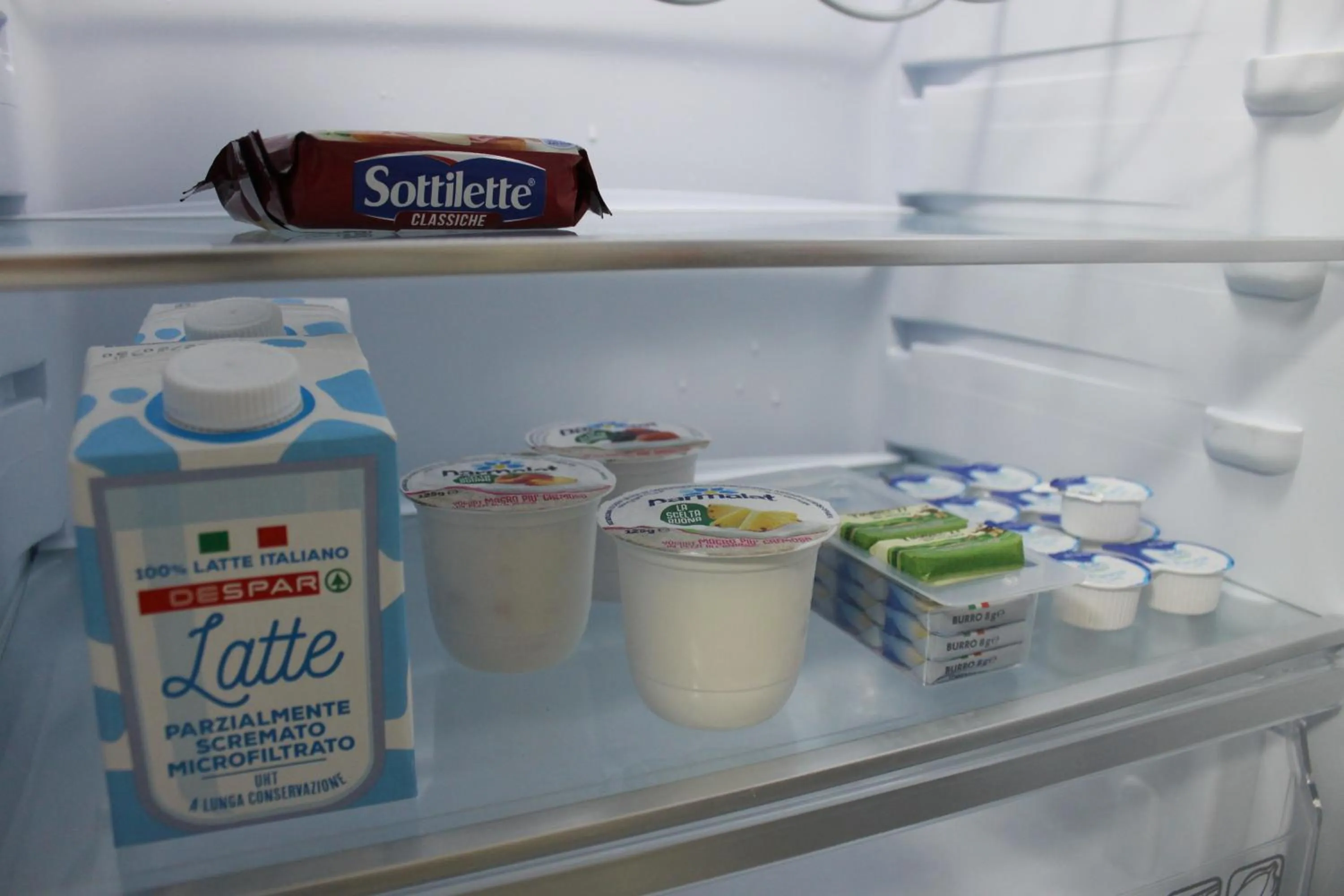 Food and drinks in Zaro Suites B&B