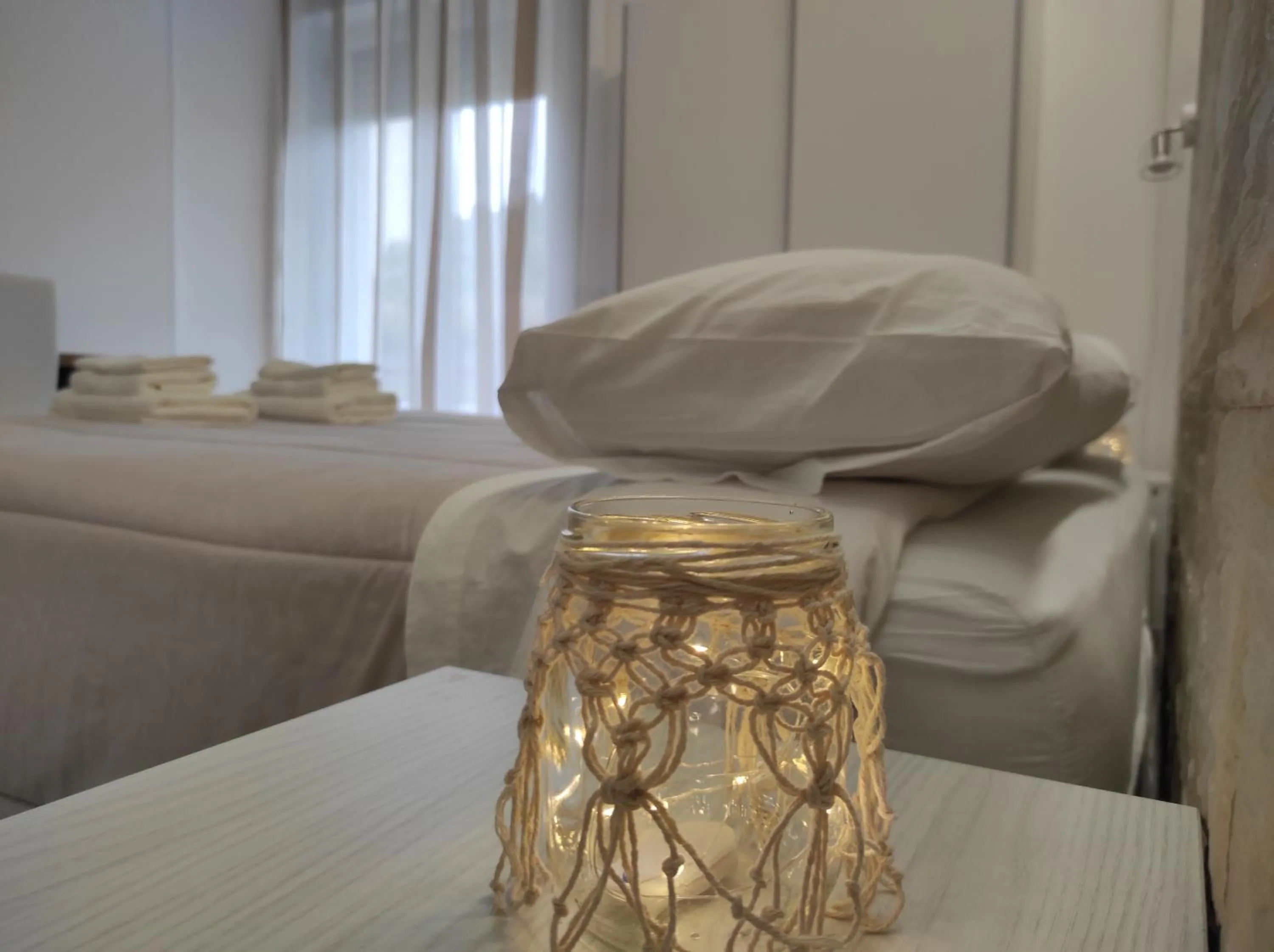 Photo of the whole room, Bed in Zaro Suites B&B