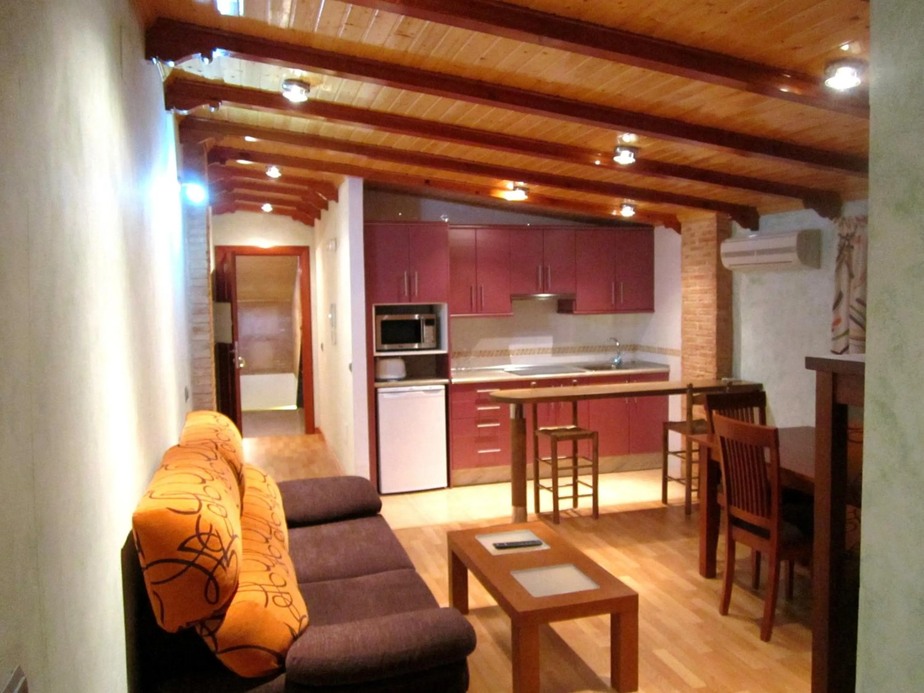 Apartamentos Almagro
