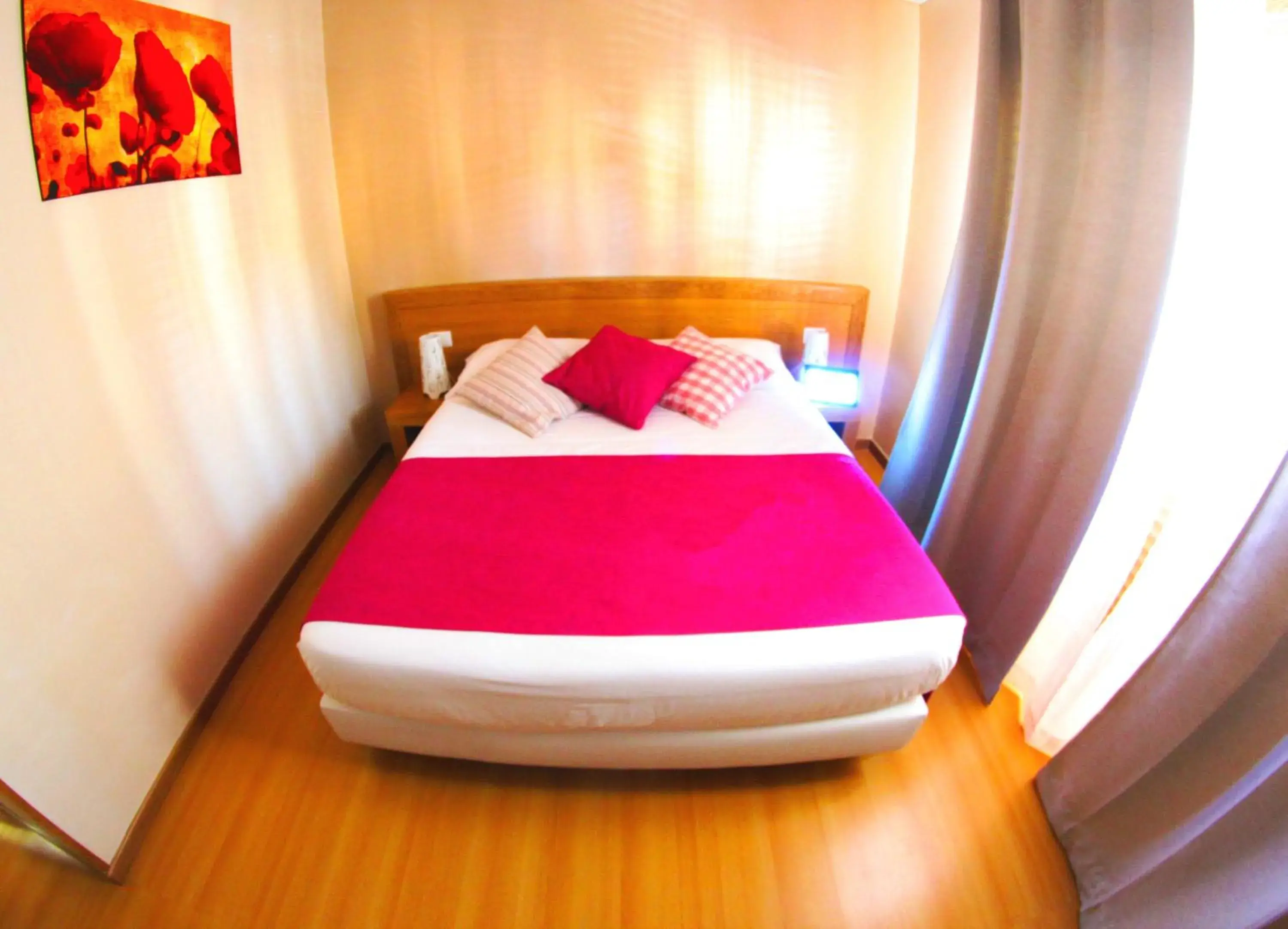 Day, Bed in The Night Guest House Day, Bed in The Night Guest House