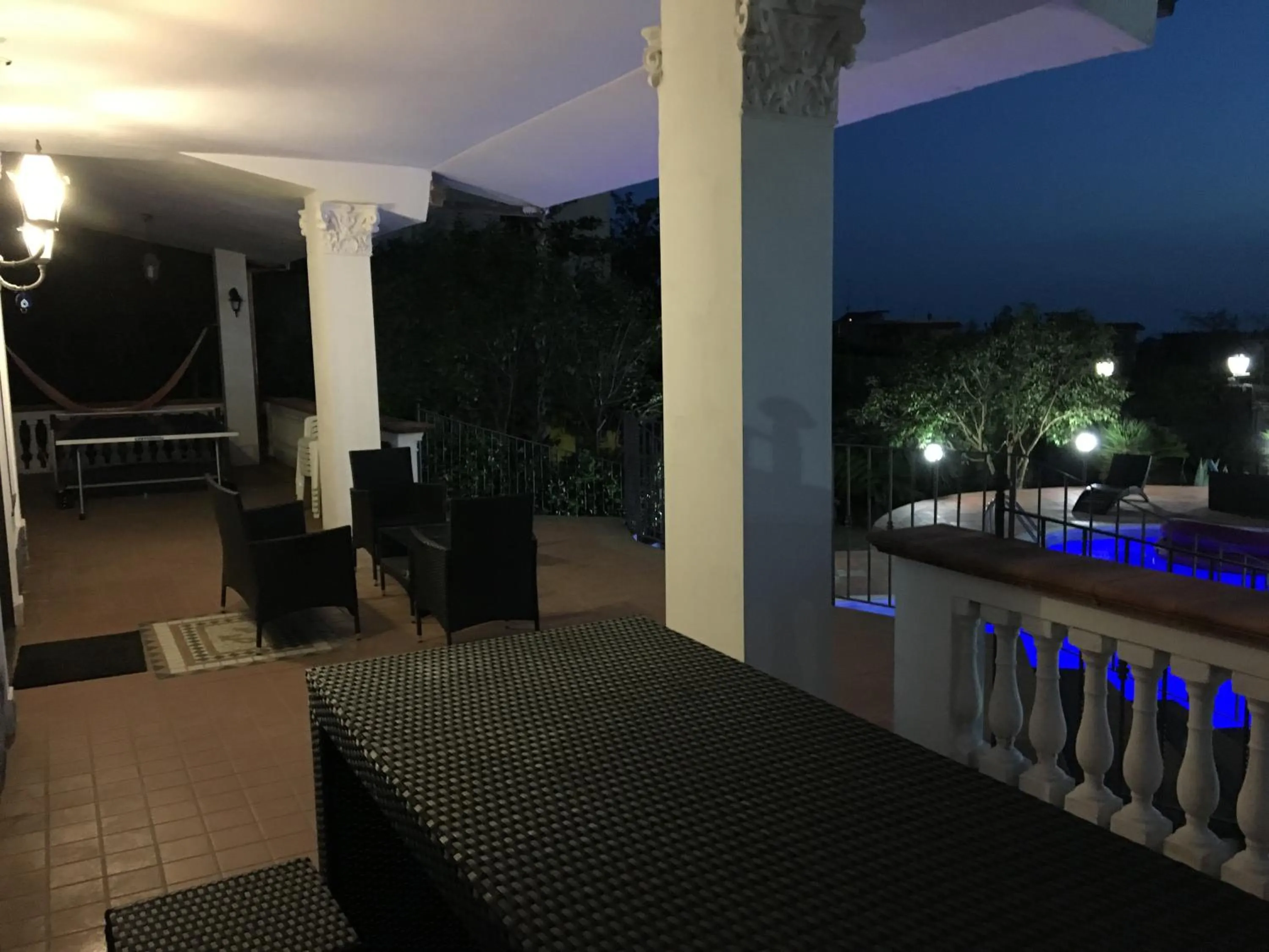 Patio in B&B Villa Nunzia