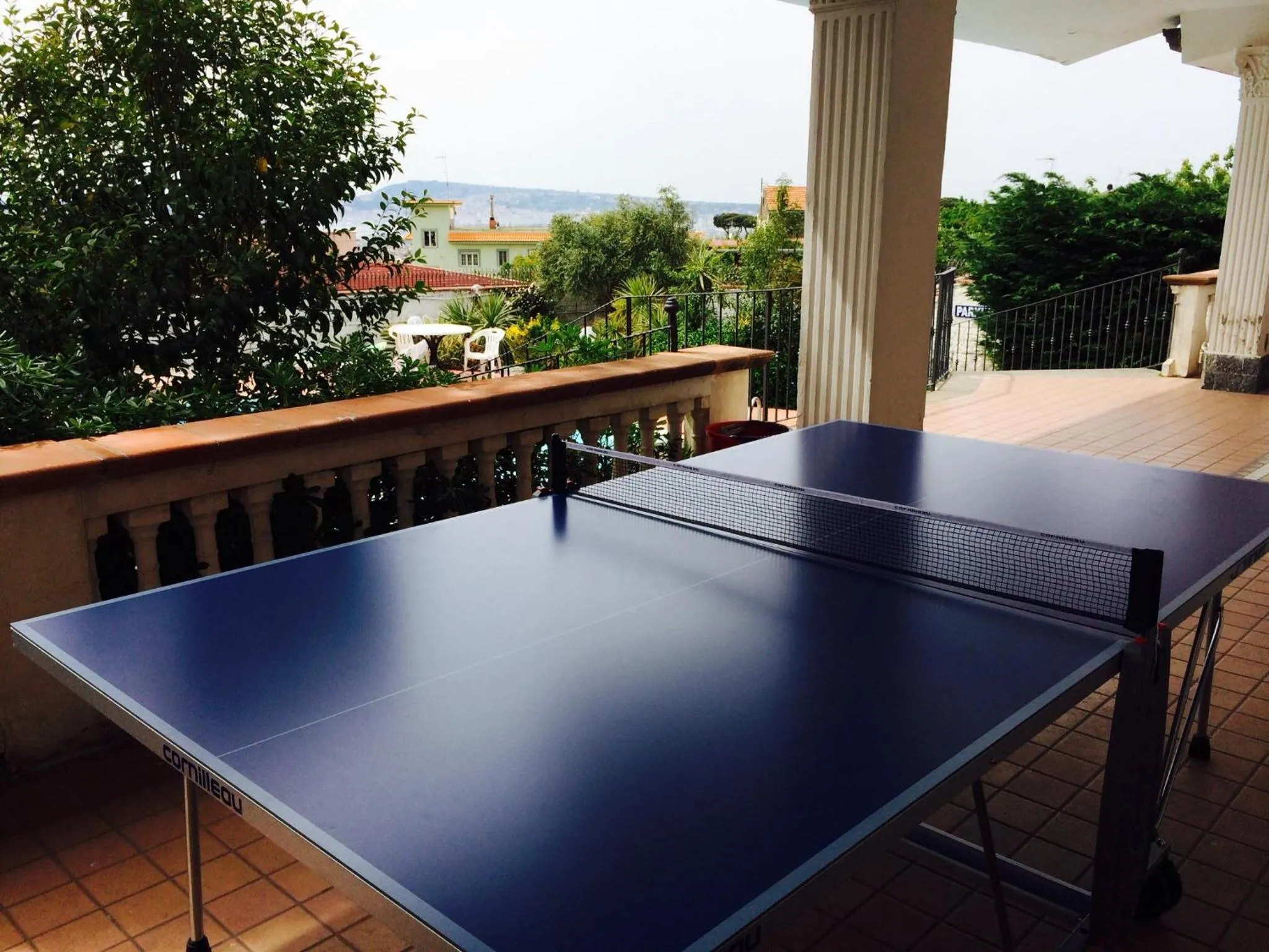 Table tennis in B&B Villa Nunzia