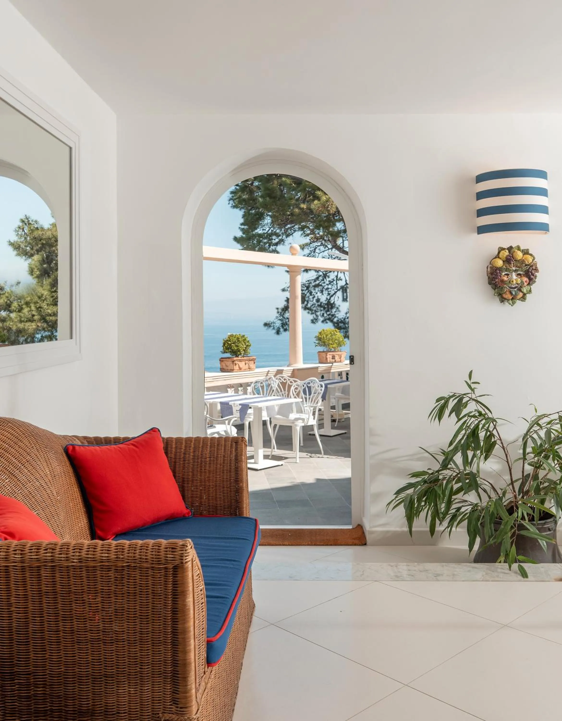 Restaurant/places to eat in Hotel Miramare