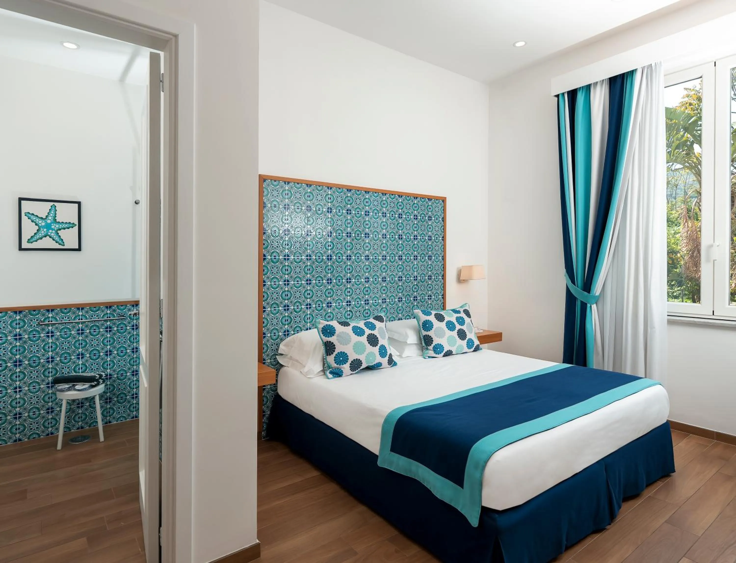 Bedroom, Bed in Hotel Miramare