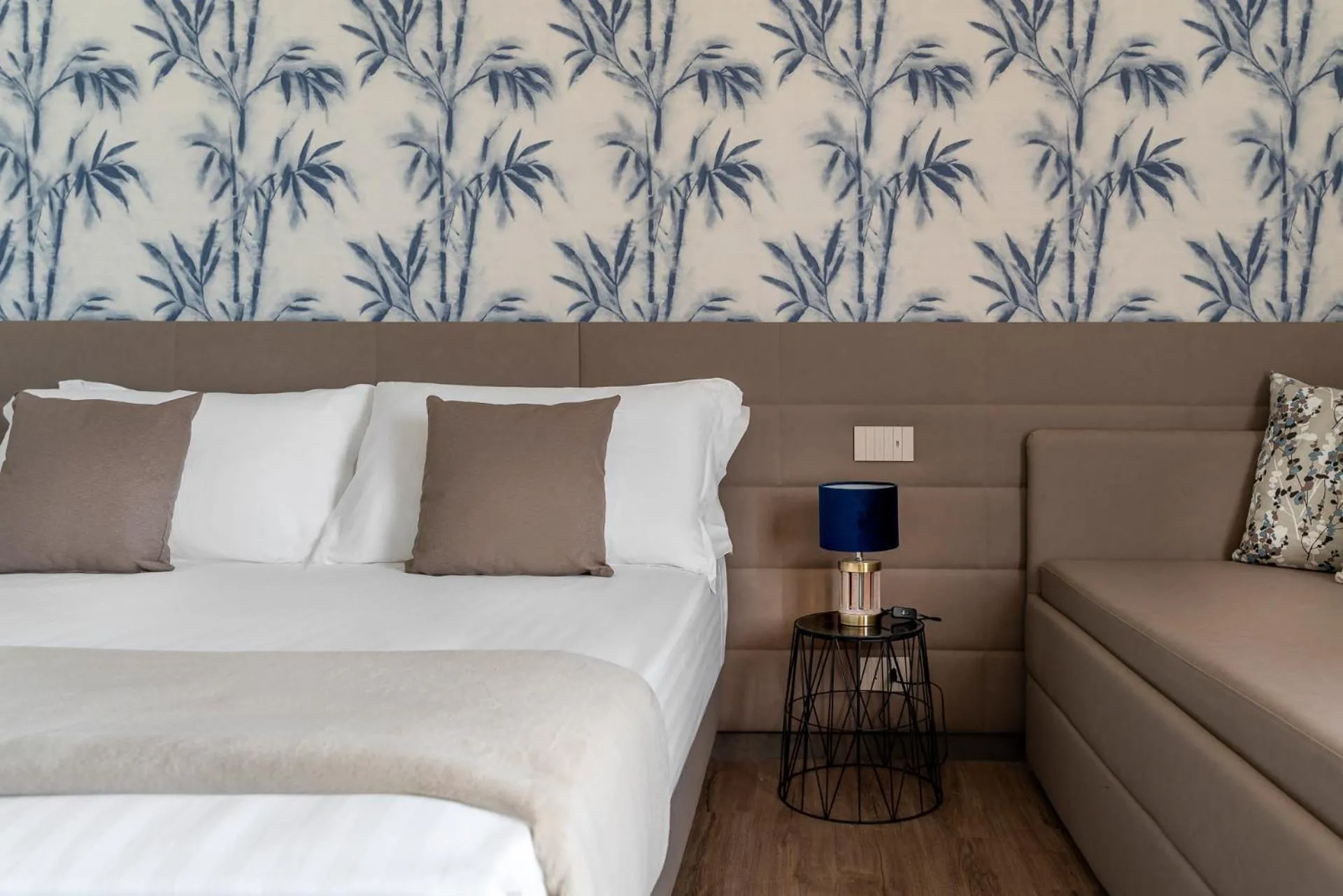 Hotel Lux