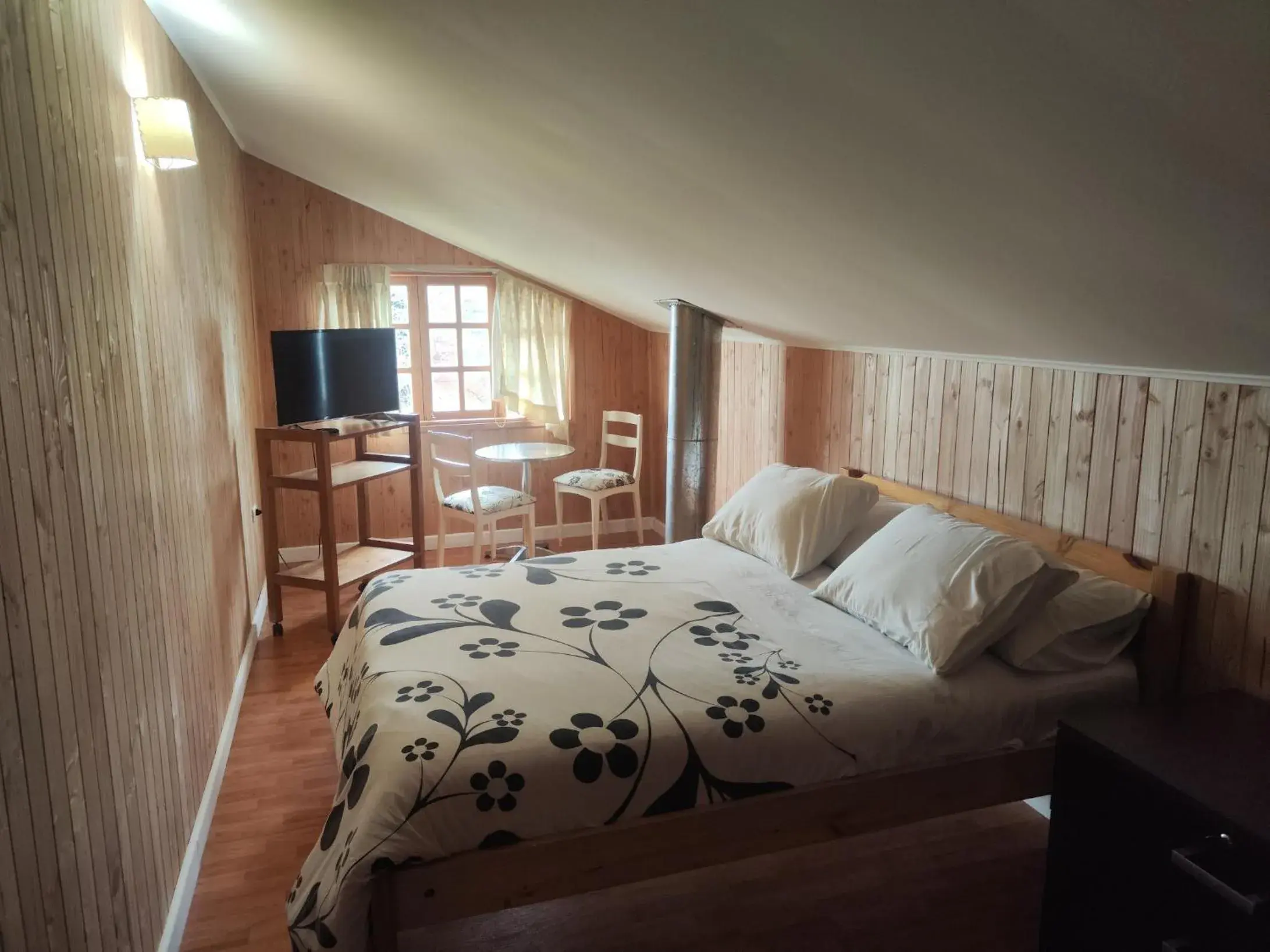 Double Room in Omi Kika B&B Double Room in Omi Kika B&B