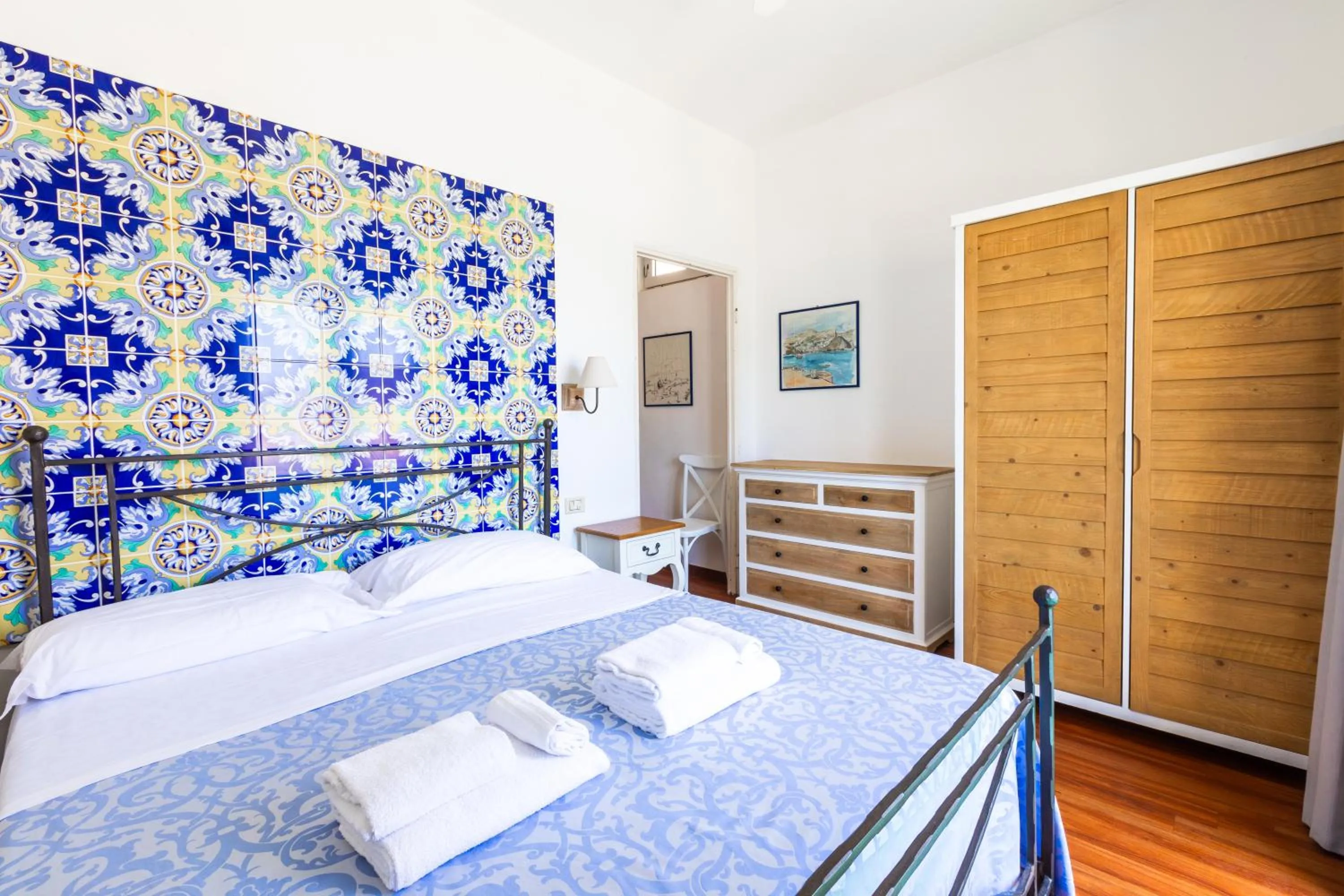 Photo of the whole room, Bed in Hotel Torre Dei Borboni