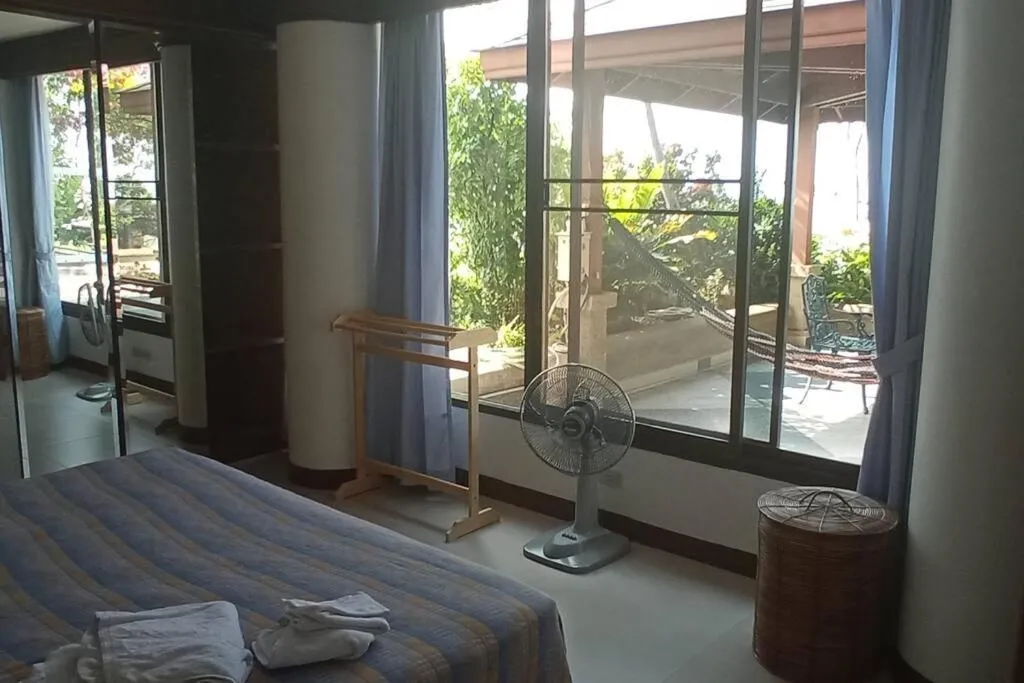 Bedroom, Bed in Stunning 24th Fl Terrace Penthouse!