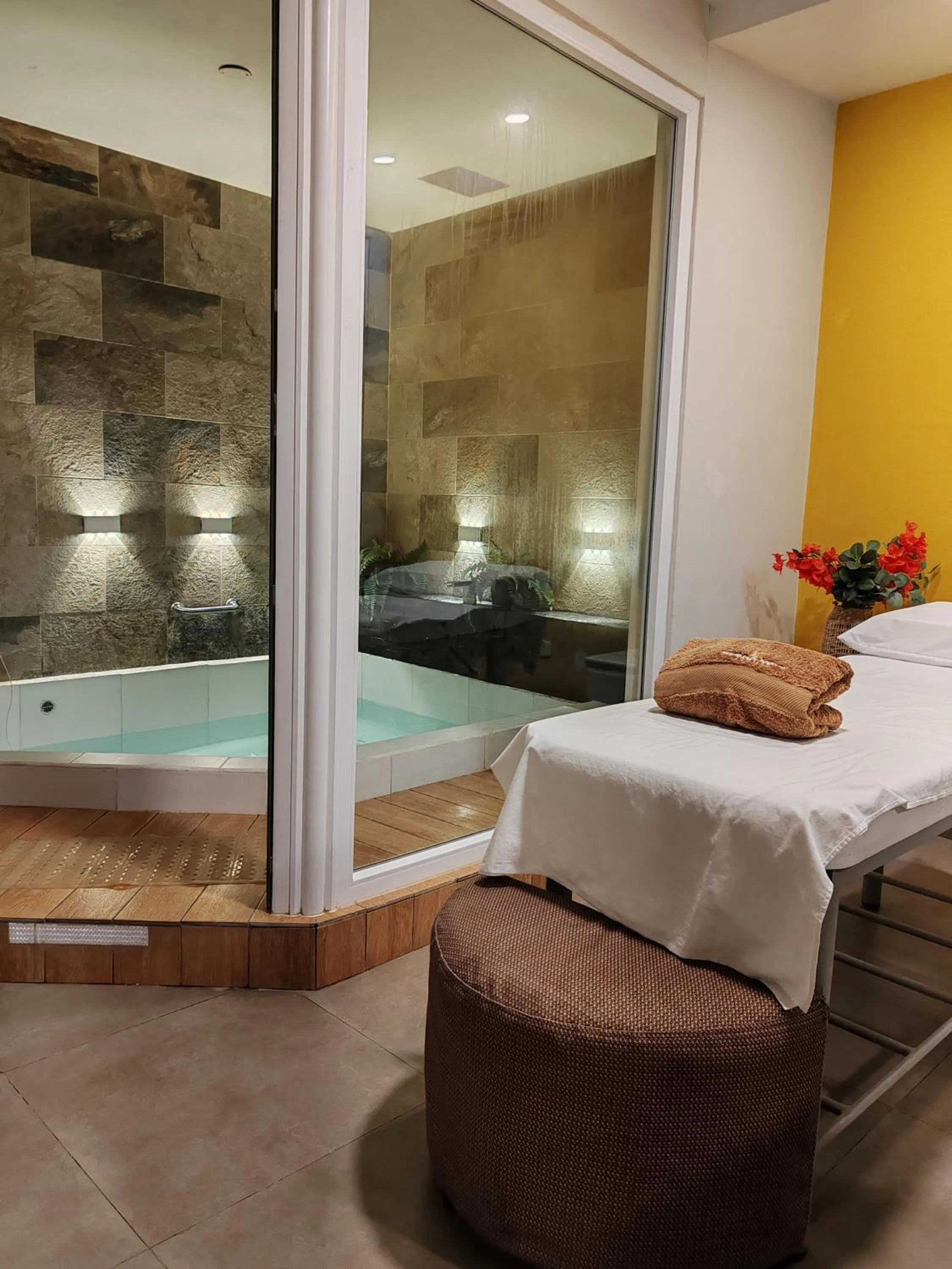 Spa and wellness centre/facilities in Hotel Serra Nova