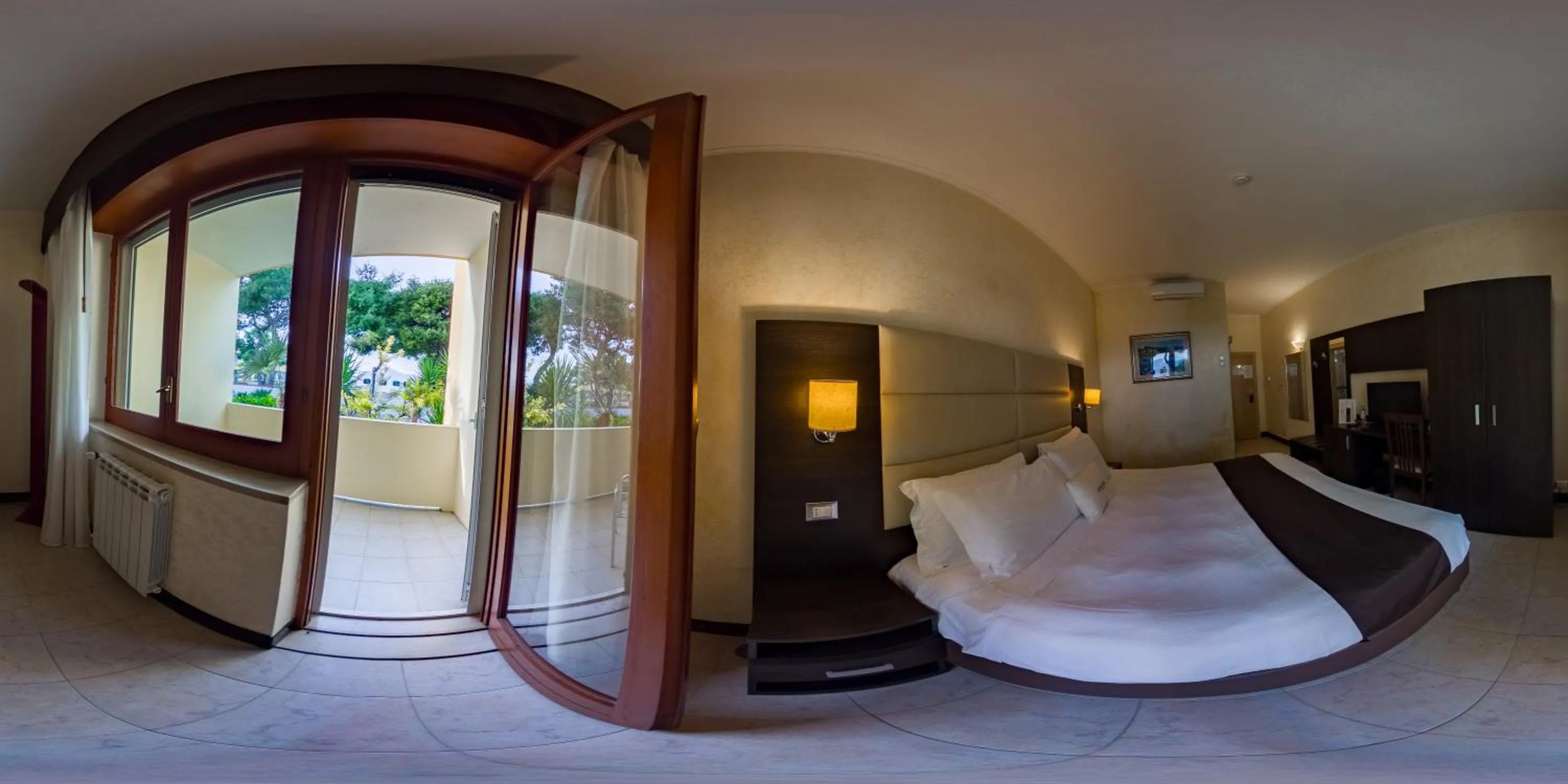 Bed in Hotel Villa