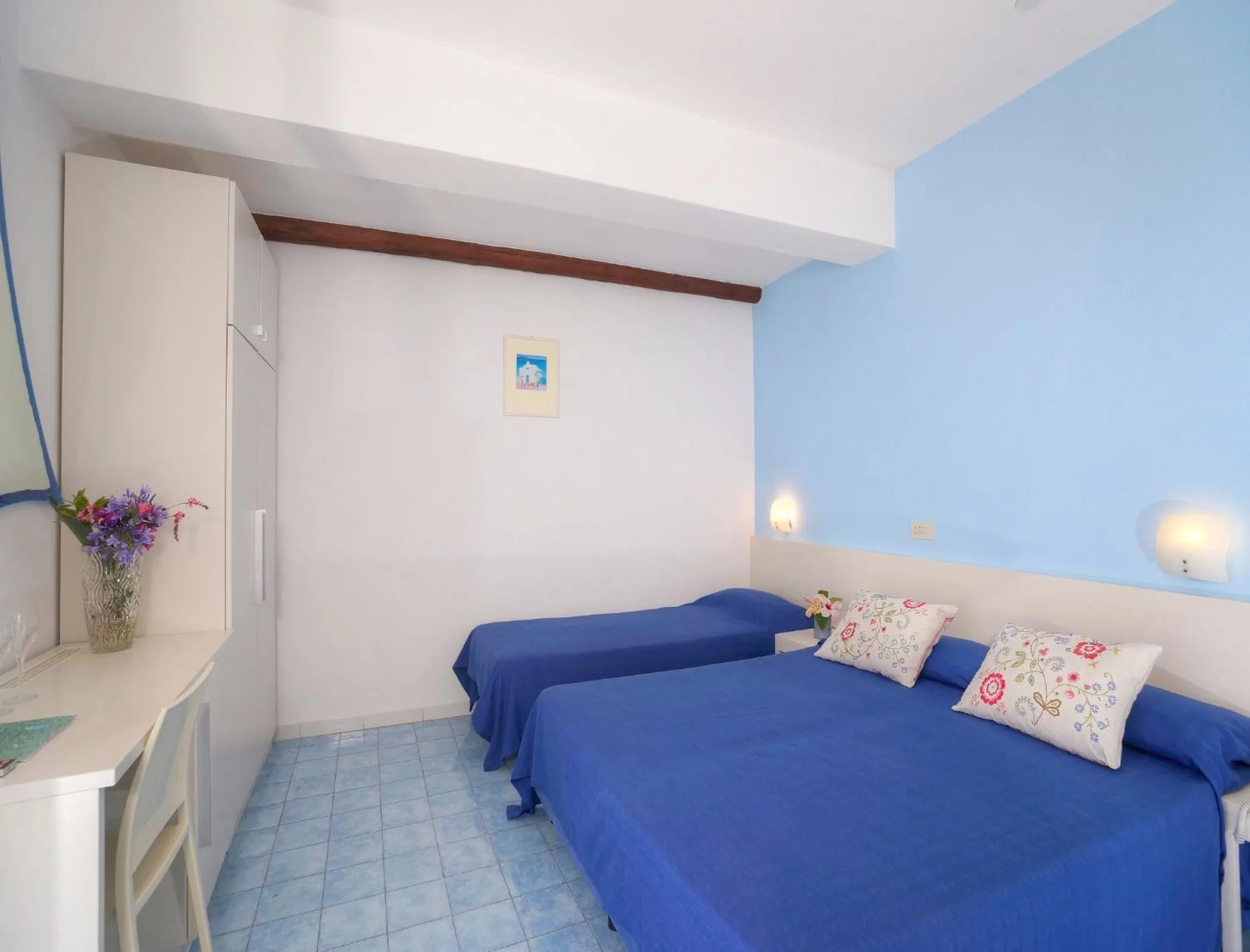 Photo of the whole room, Bed in Hotel Imperamare