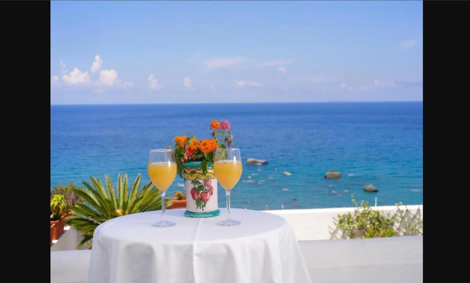 Sea View in Hotel Imperamare