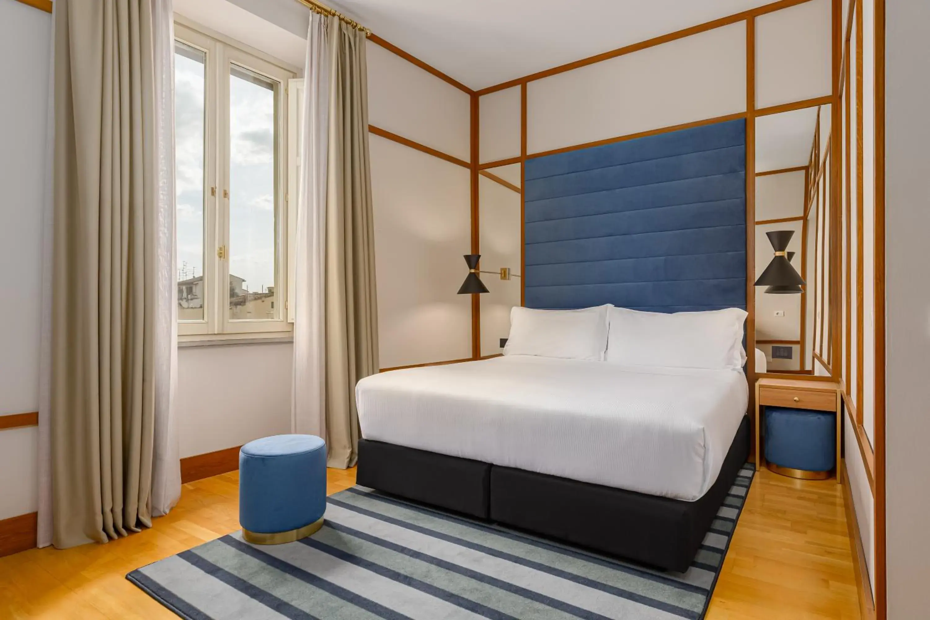 Bed in Room Mate Luca, Florence Bed in Room Mate Luca, Florence