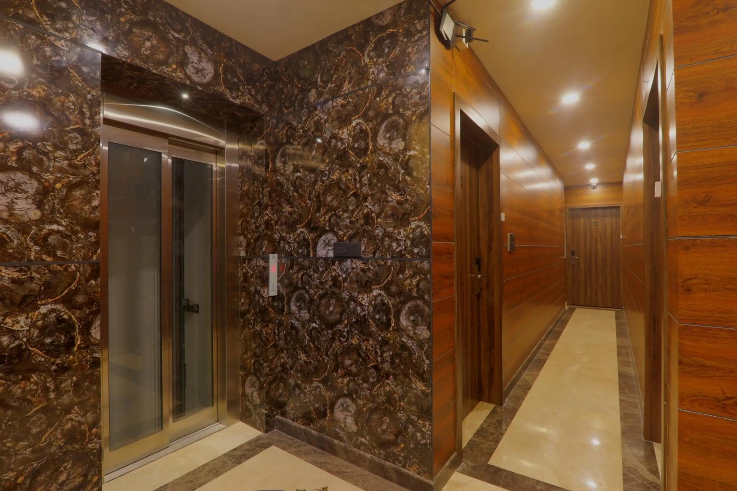 Lobby or reception in Shri Tirupati Residency