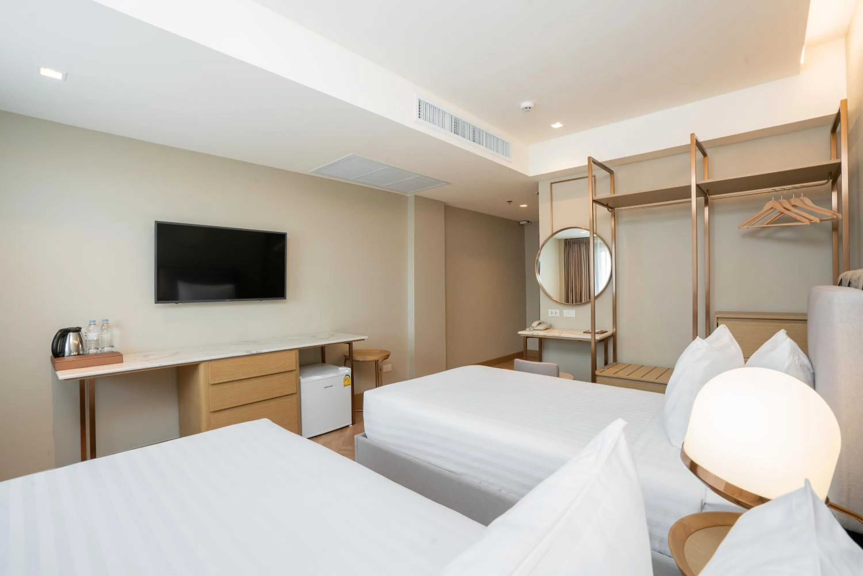 Photo of the whole room, Bed in Away Bangkok Riverside Kene