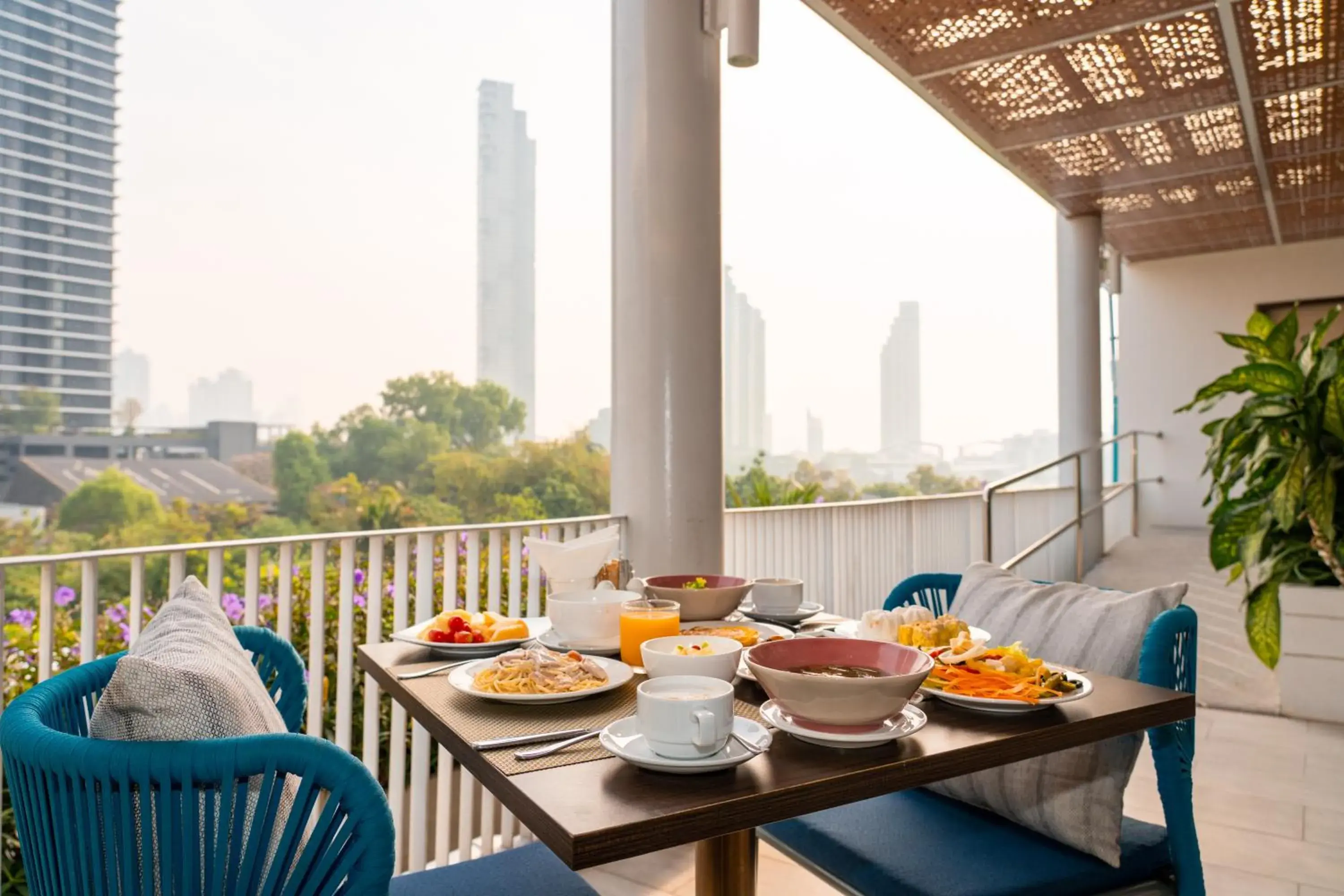 Restaurant/places to eat in Away Bangkok Riverside Kene Restaurant/places to eat in Away Bangkok Riverside Kene