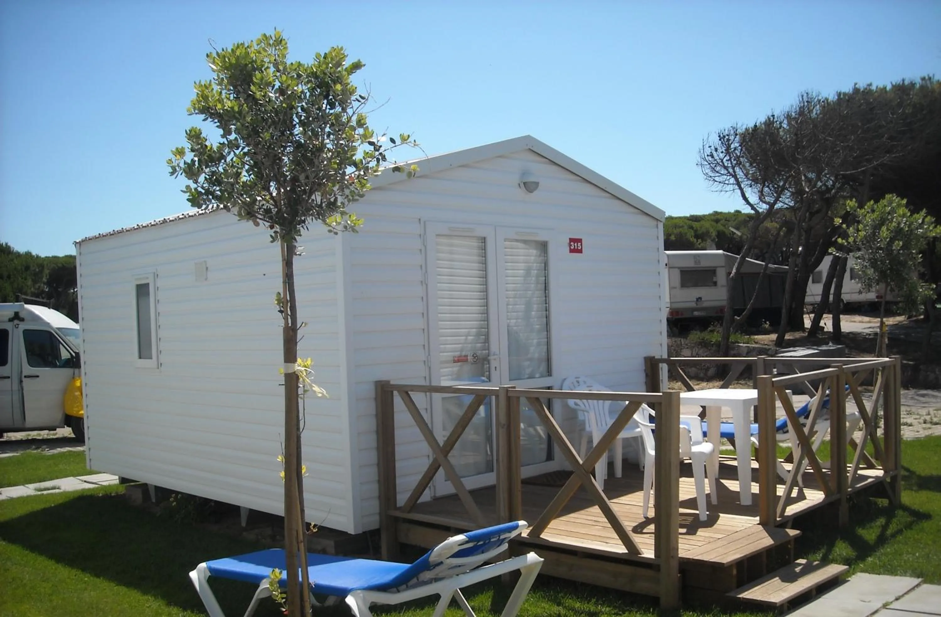 Facade/entrance in Parque De Campismo Orbitur Guincho