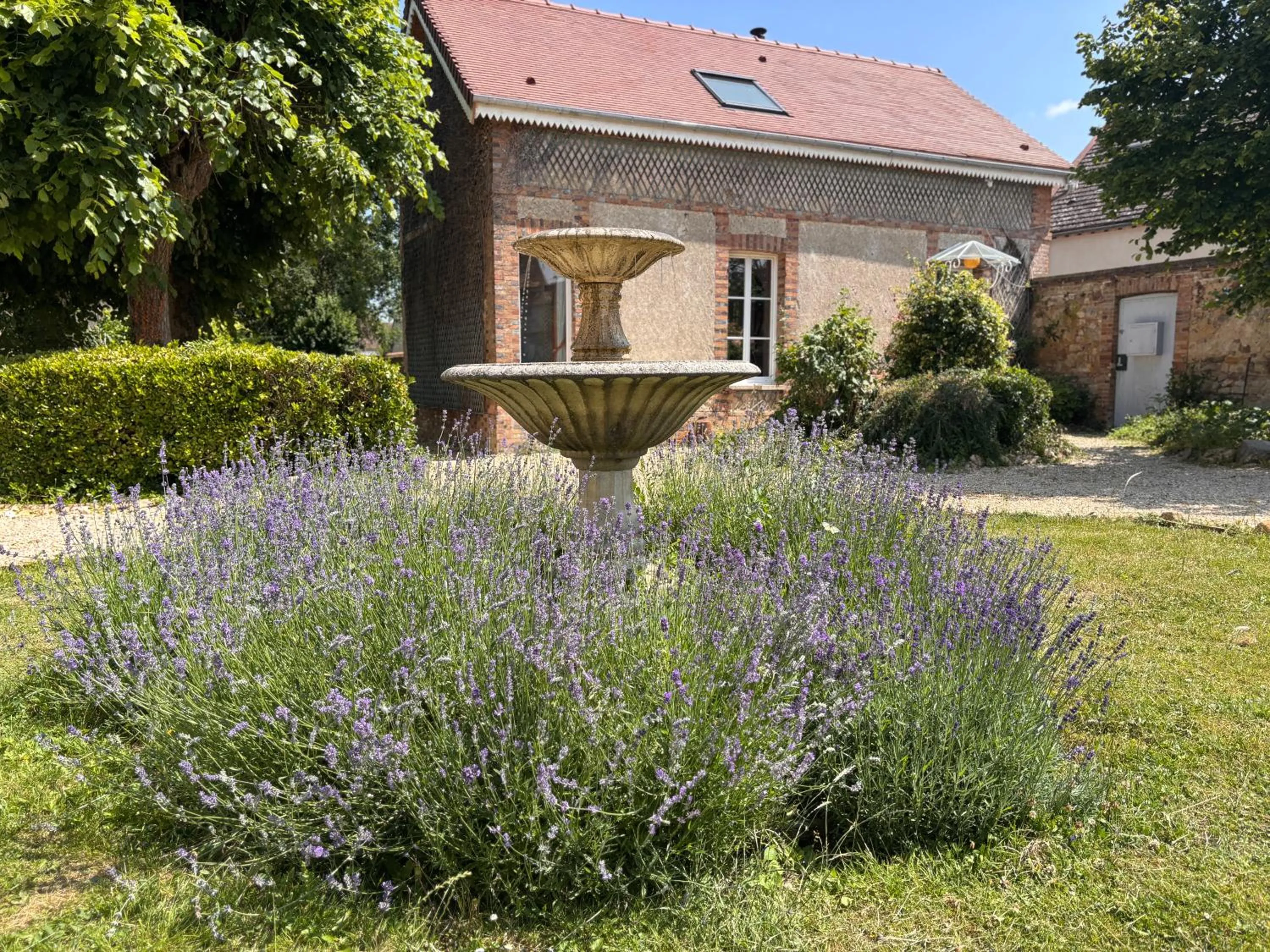 Property building in YXIE - Manoir des Arts