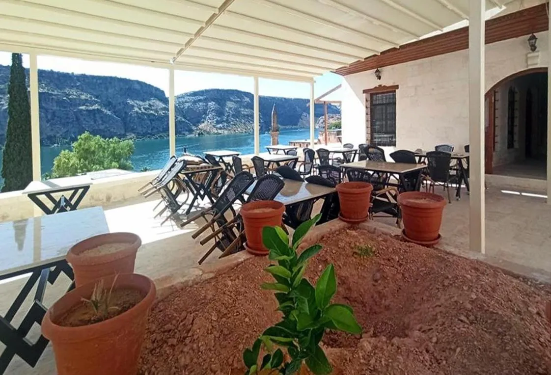 Restaurant/places to eat in TÜRKMEN KONAGI HALFETİ BUTİK OTEL