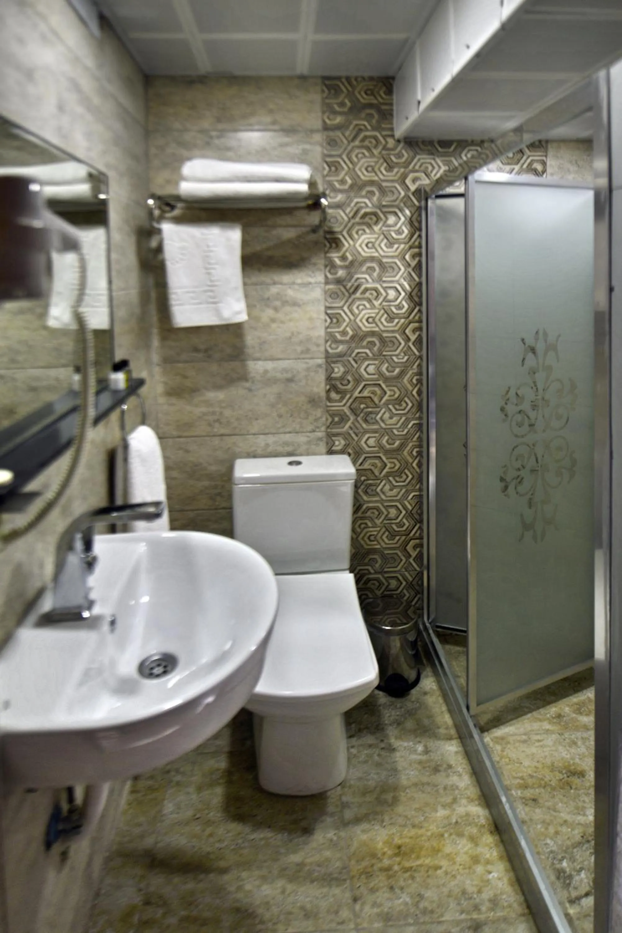 Bathroom in TÜRKMEN KONAGI HALFETİ BUTİK OTEL