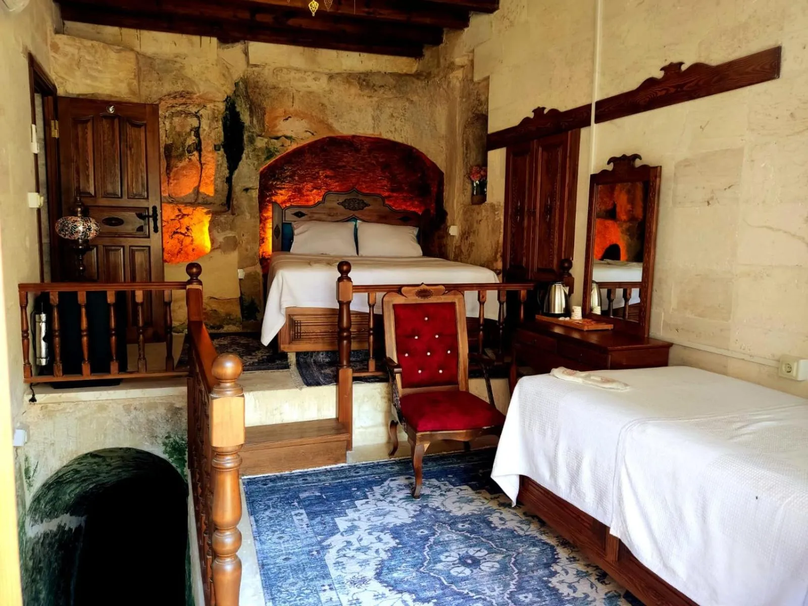 Photo of the whole room, Bed in TÜRKMEN KONAGI HALFETİ BUTİK OTEL