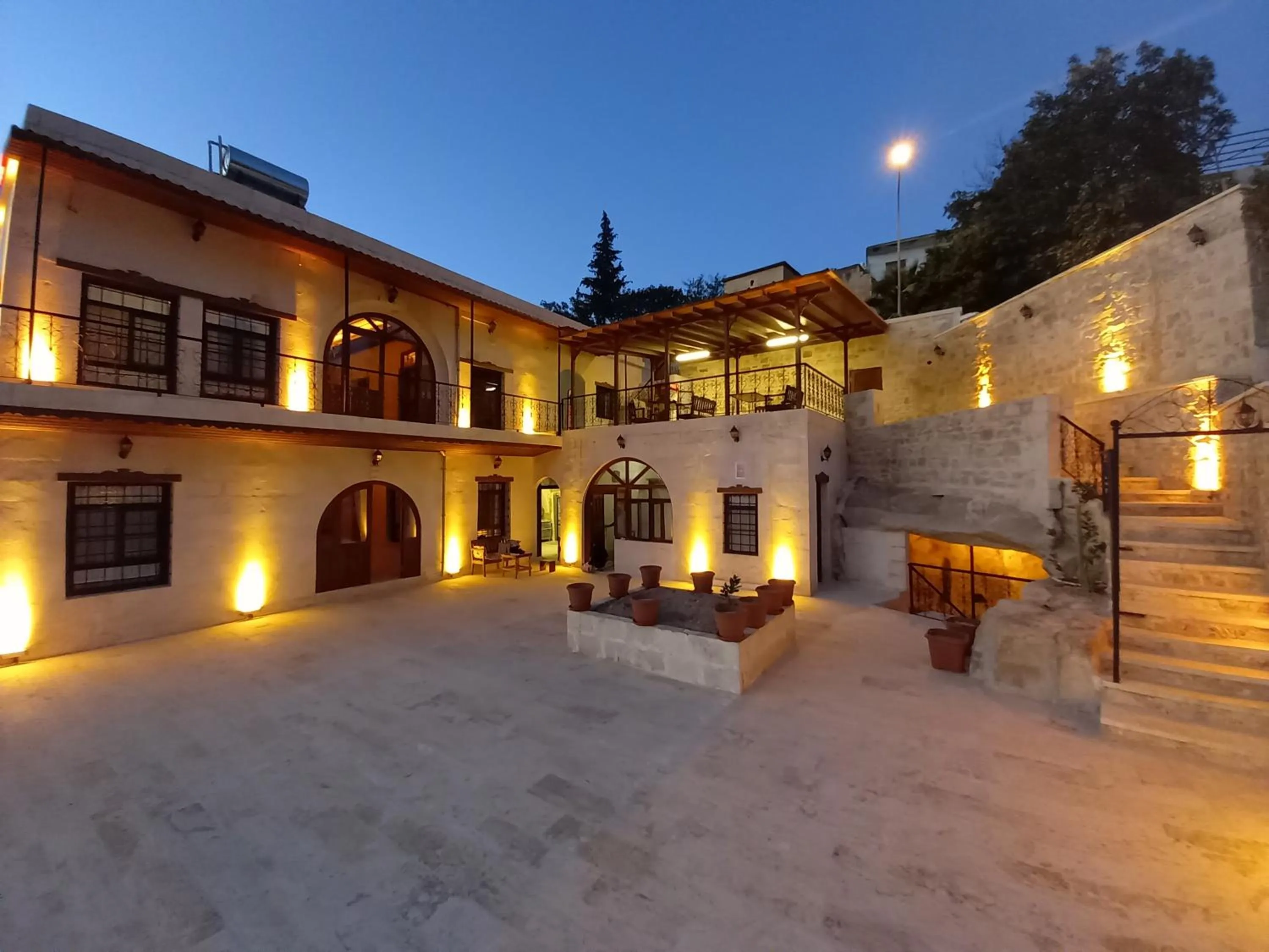 Property building in TÜRKMEN KONAGI HALFETİ BUTİK OTEL