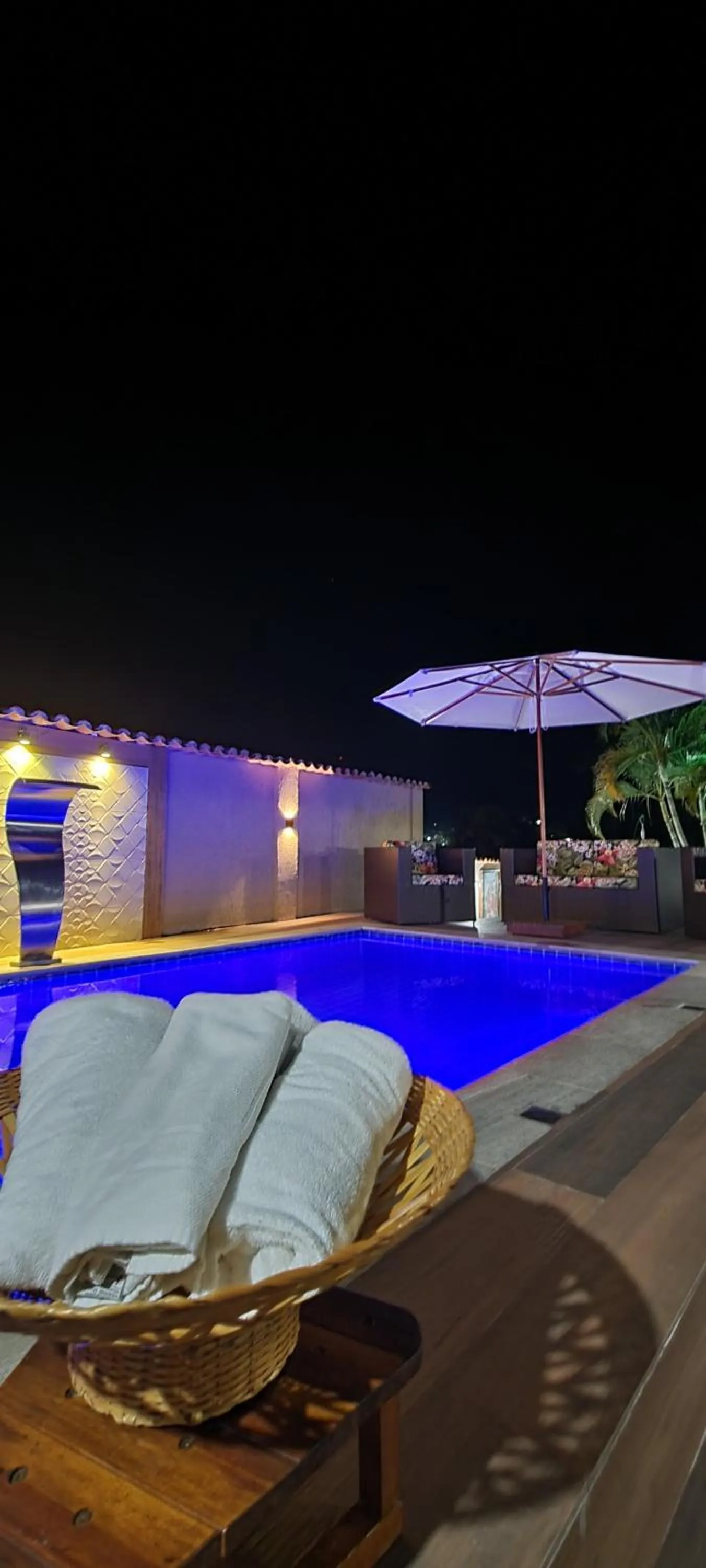 Pool view in Jardim Do Eden Piri