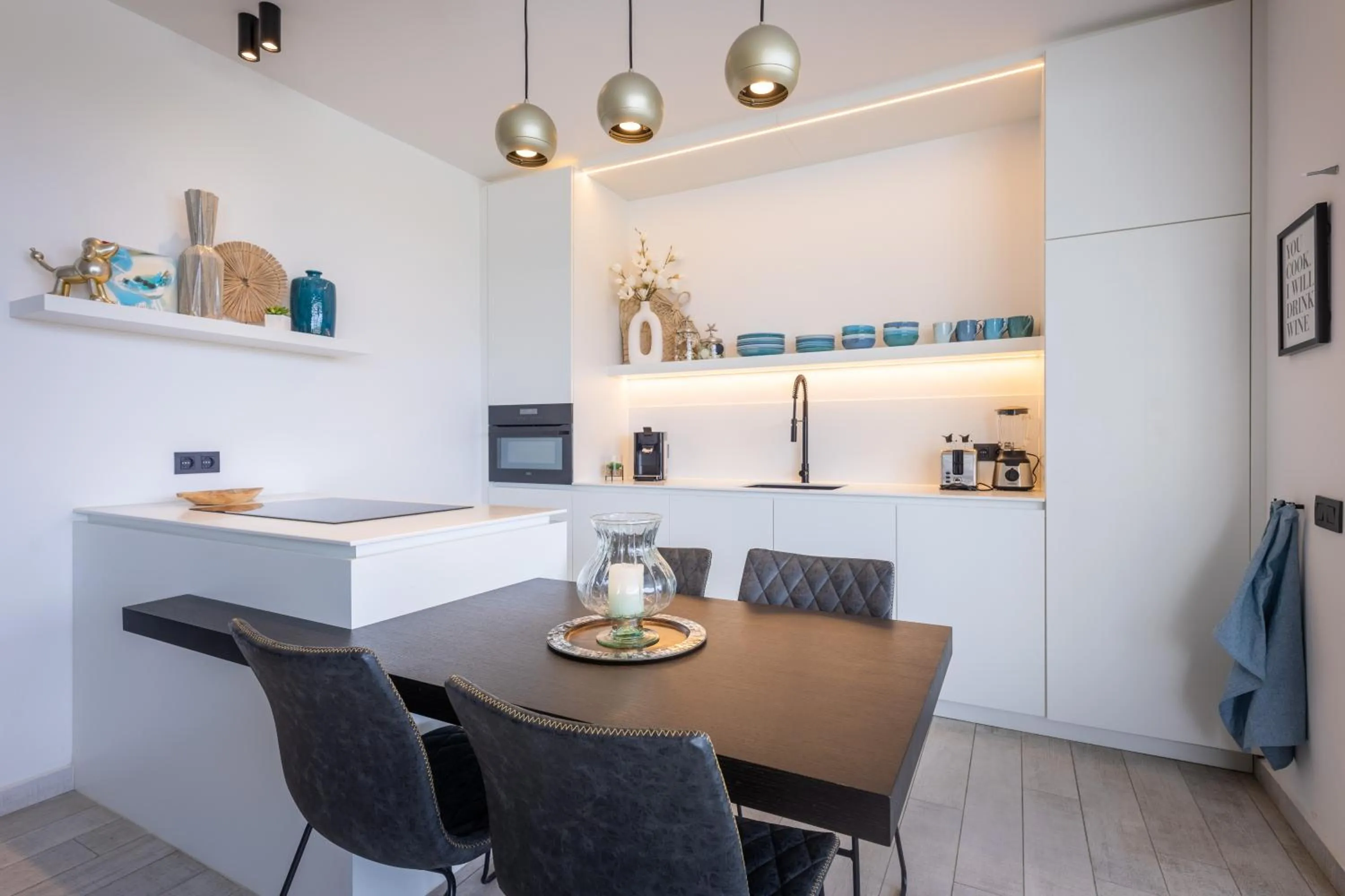 Kitchen or kitchenette in The Reef - Blue Bay Golf & Beach Resort