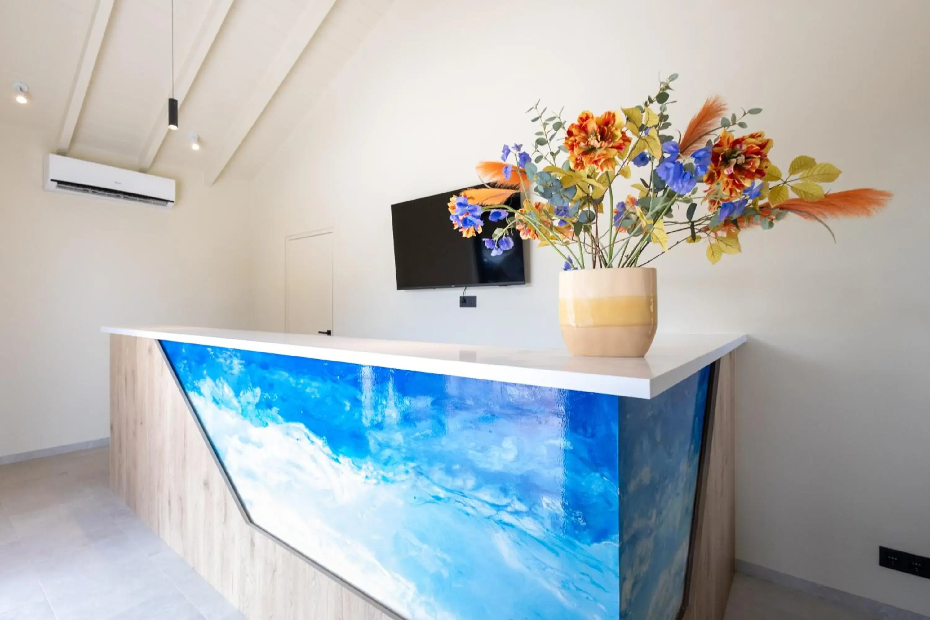 Lobby or reception in The Reef - Blue Bay Golf & Beach Resort Lobby or reception in The Reef - Blue Bay Golf & Beach Resort