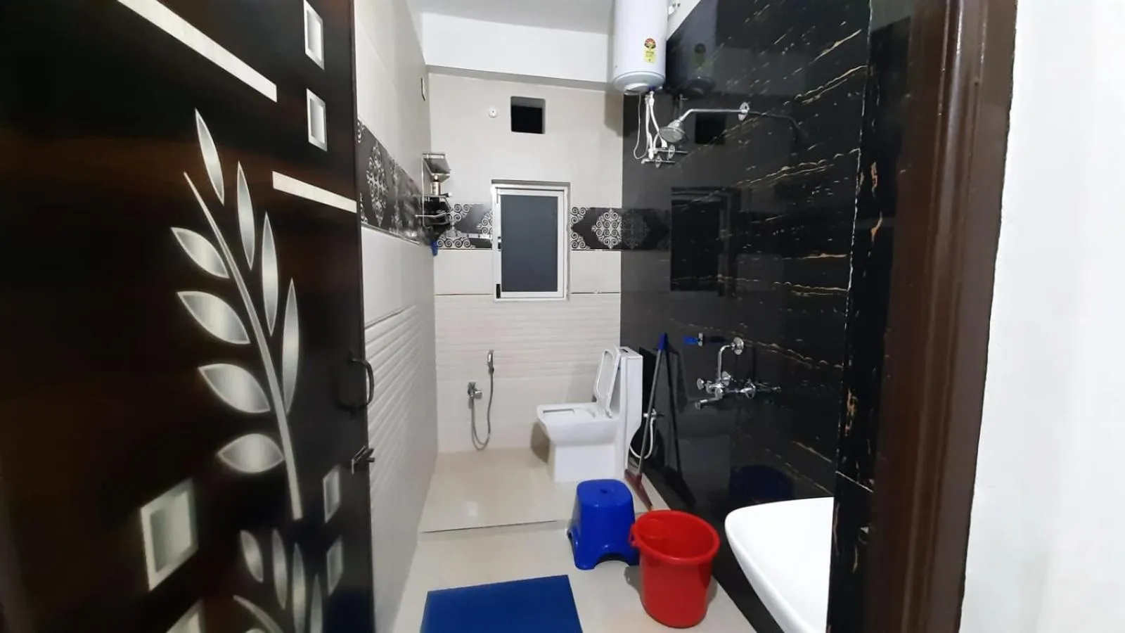 Bathroom in The PALM SUITES , Incredible India Tourism