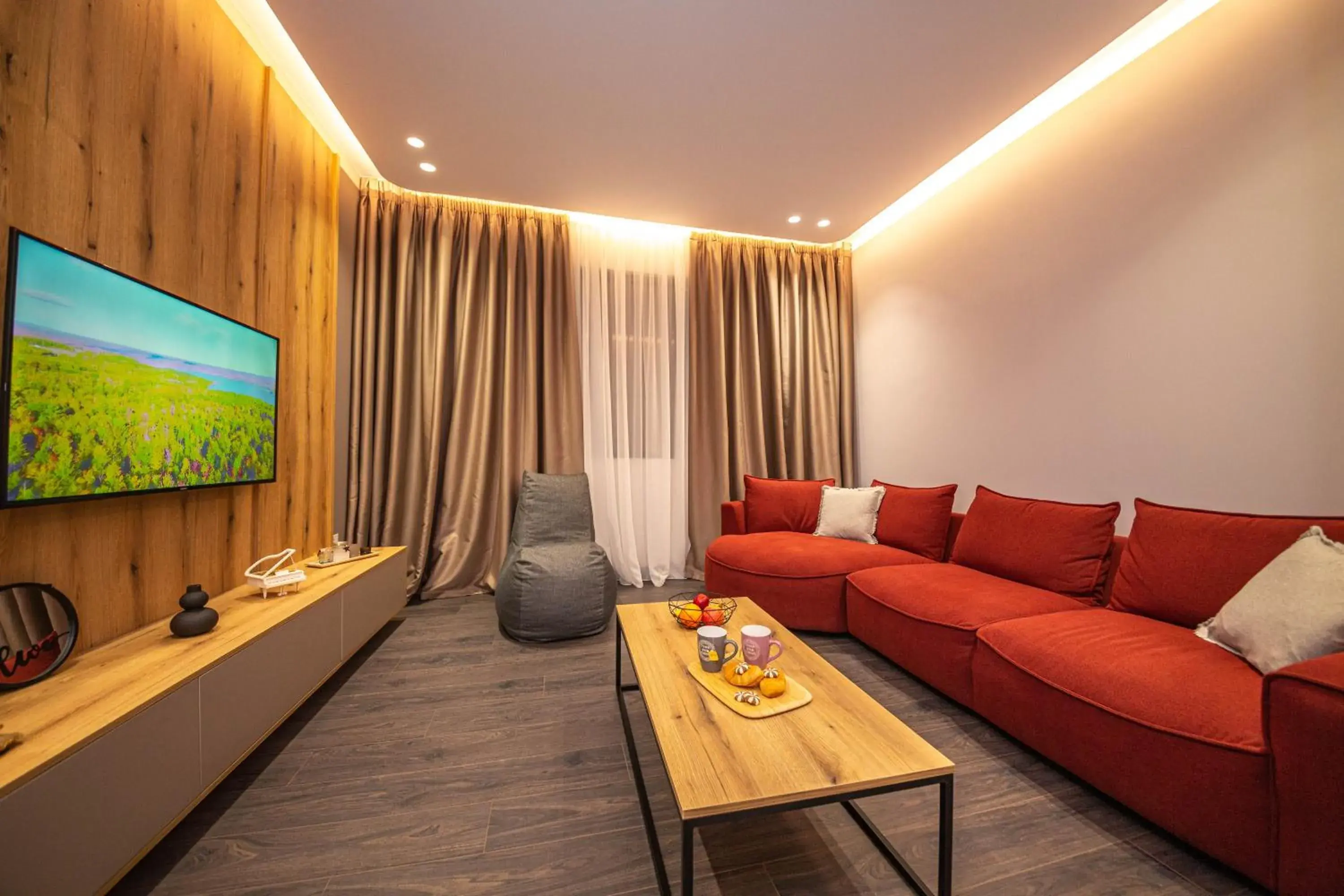 One-Bedroom Apartment with Balcony - single occupancy in Blloku Unique Apartments One-Bedroom Apartment with Balcony - single occupancy in Blloku Unique Apartments