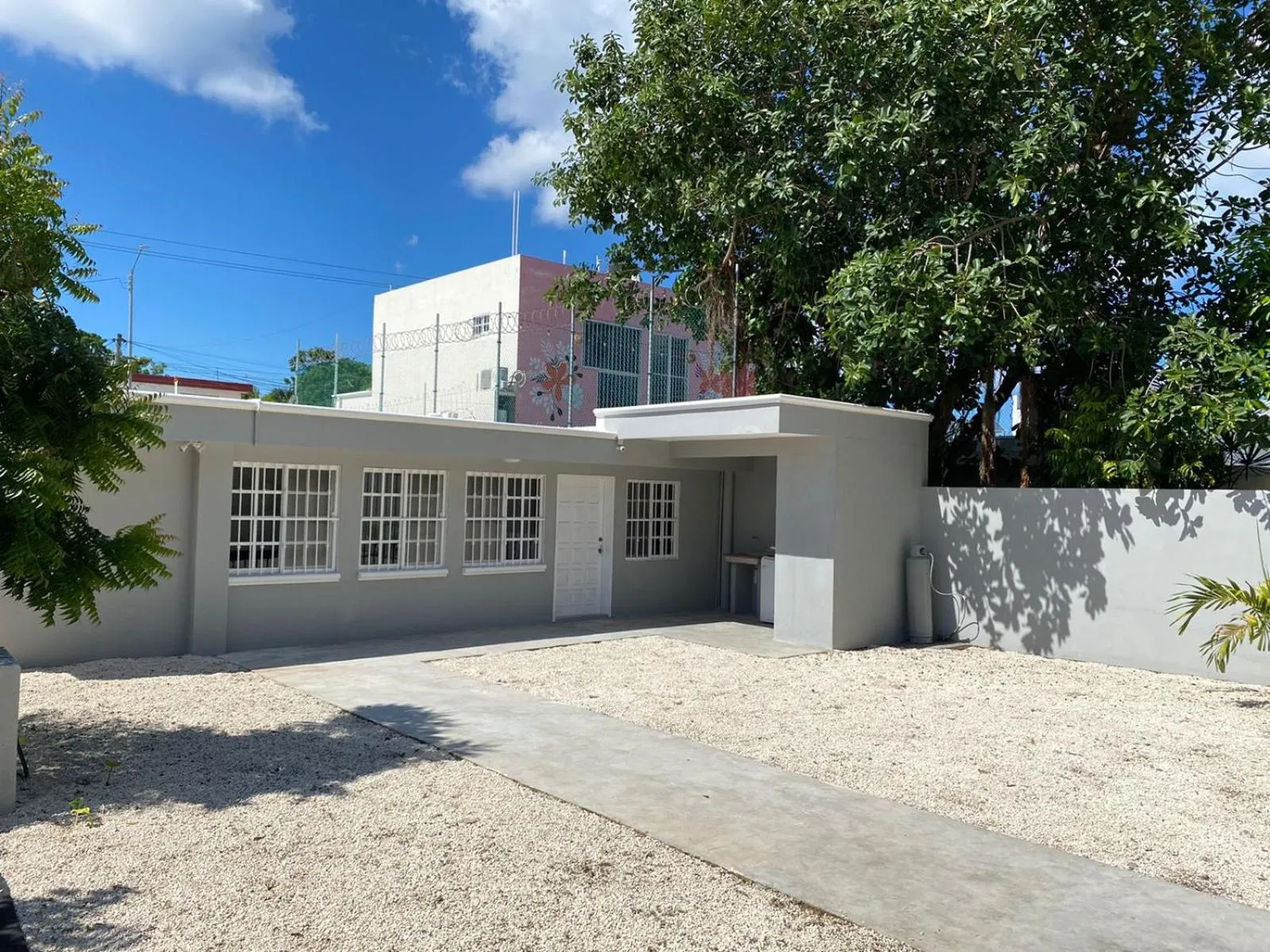Inner courtyard view in Casa Buba