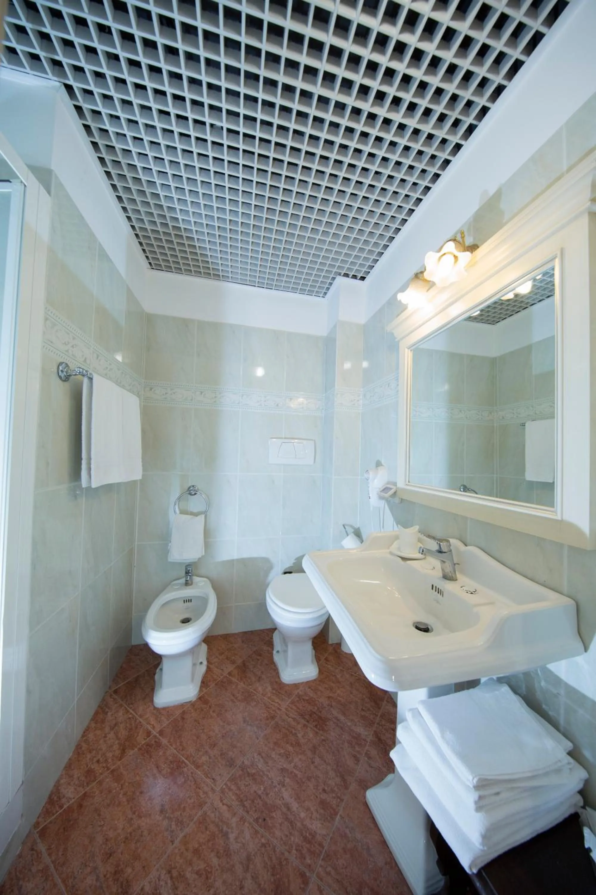 Bathroom in Mancini Park Hotel