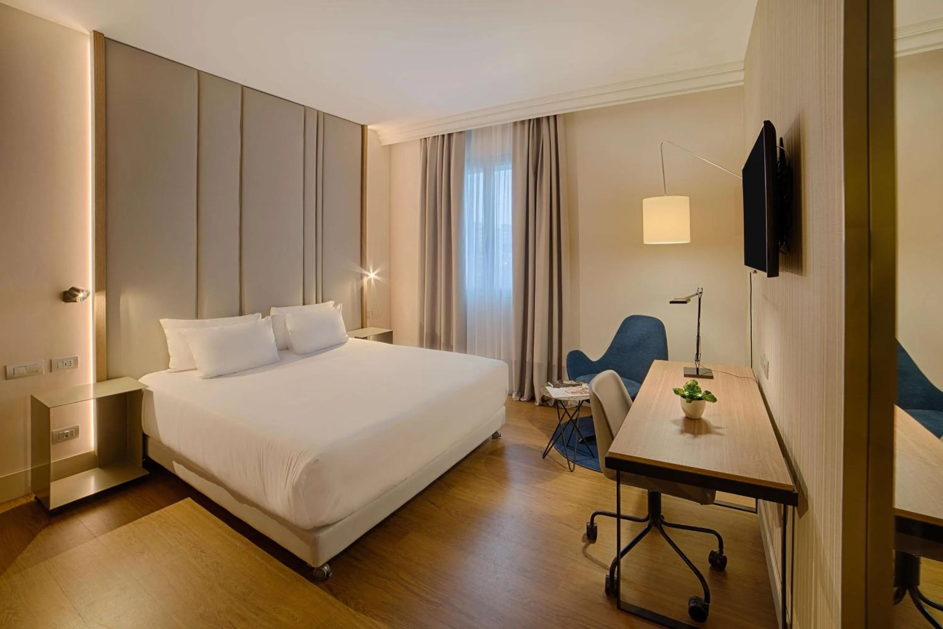 Bedroom, Bed in NH Bologna De La Gare