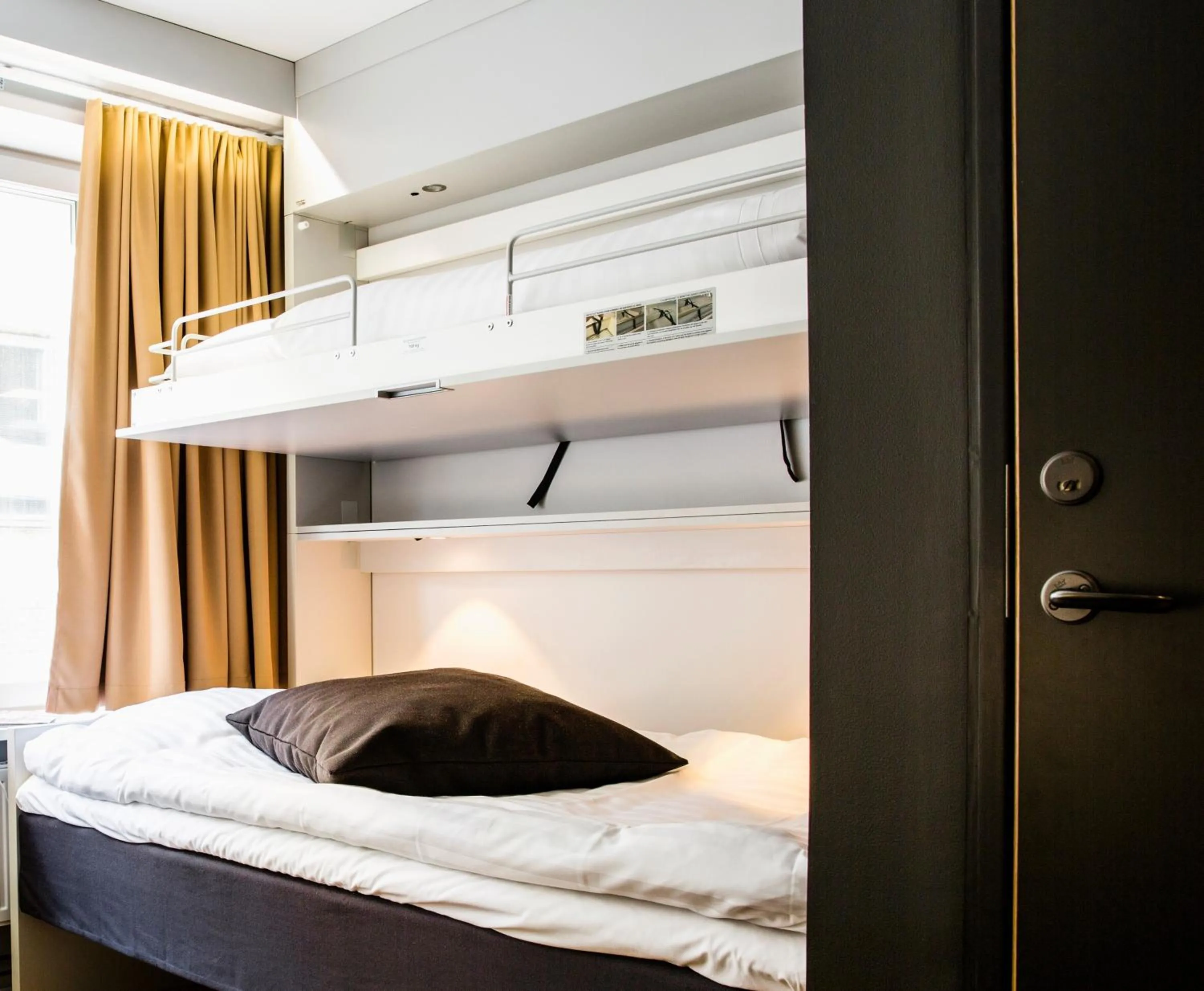 Bed in Comfort Hotel City