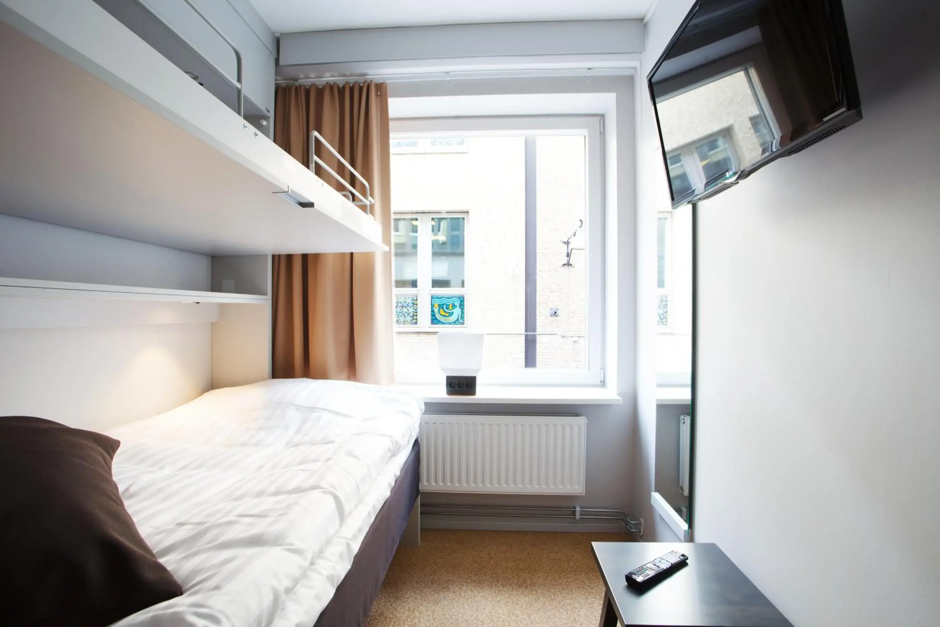 Photo of the whole room, Bed in Comfort Hotel City Photo of the whole room, Bed in Comfort Hotel City