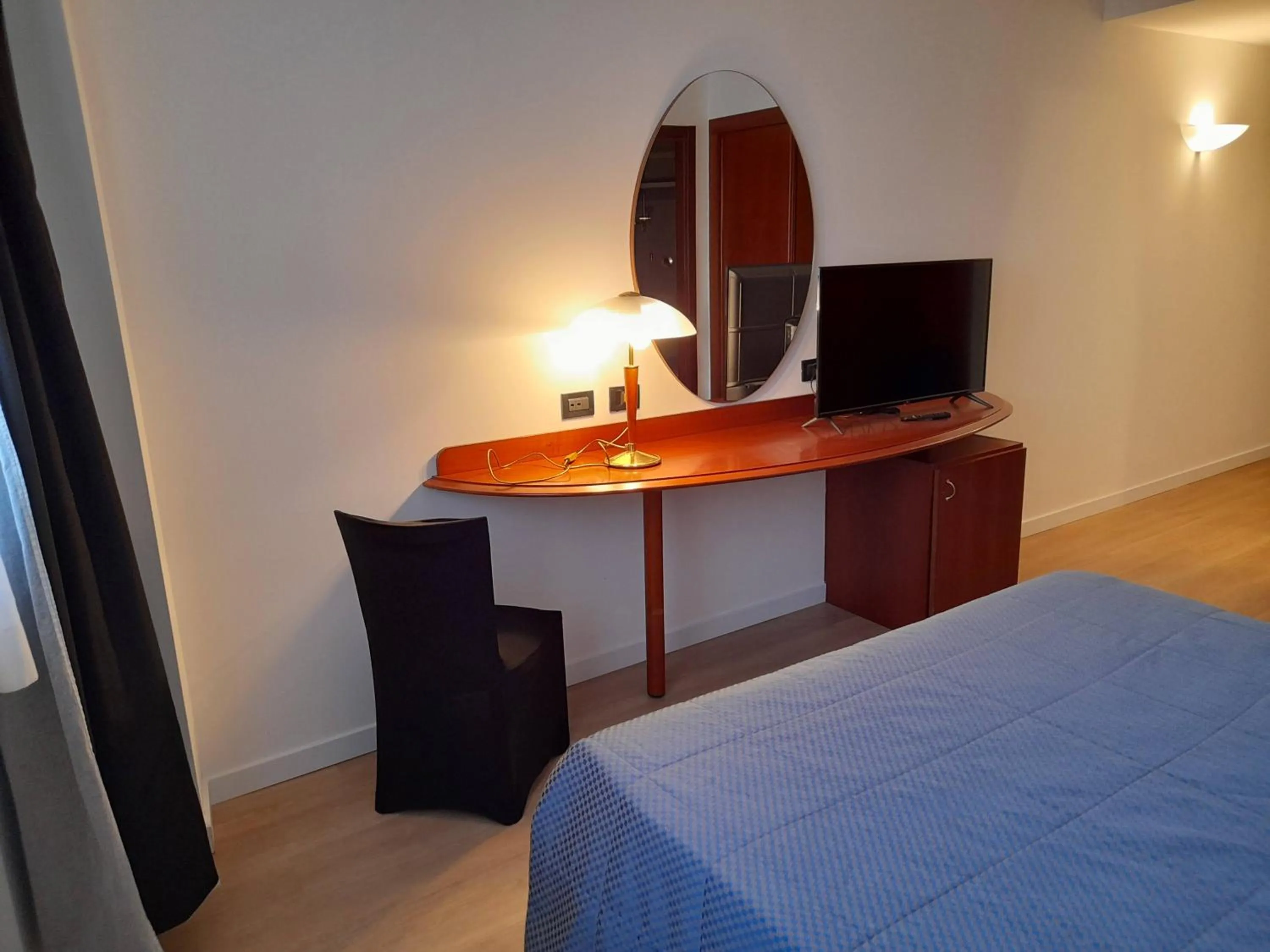 Bed in Hotel Donizetti