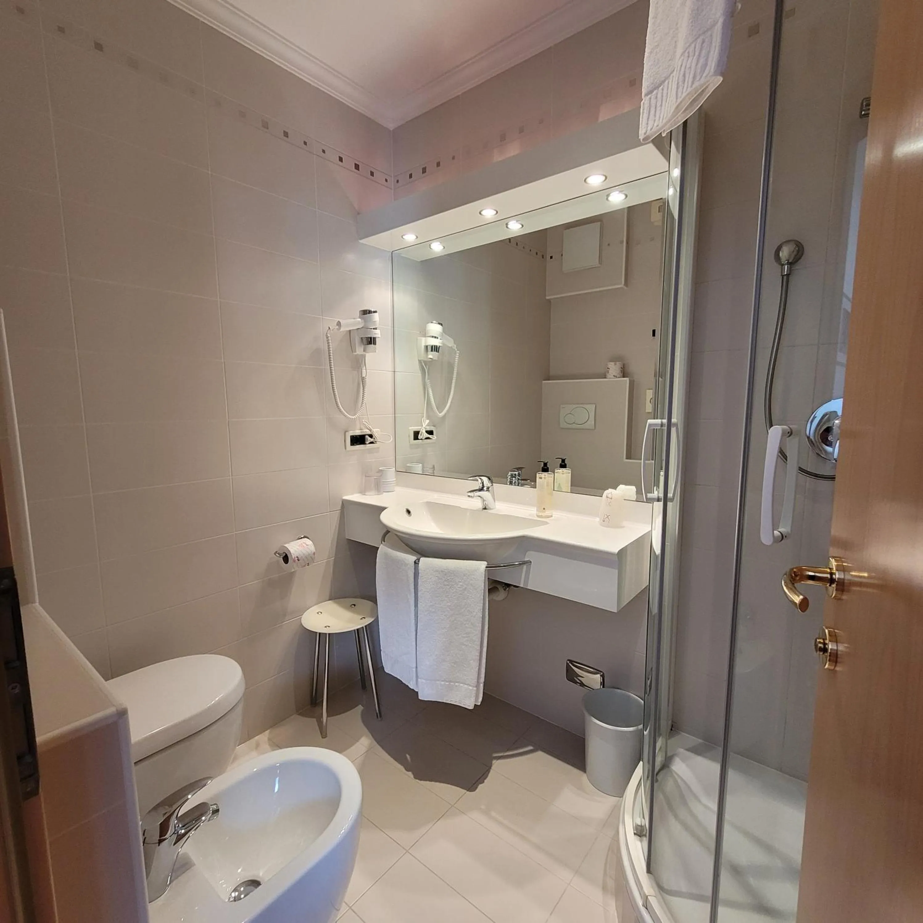 Shower in Hotel Garni Royal