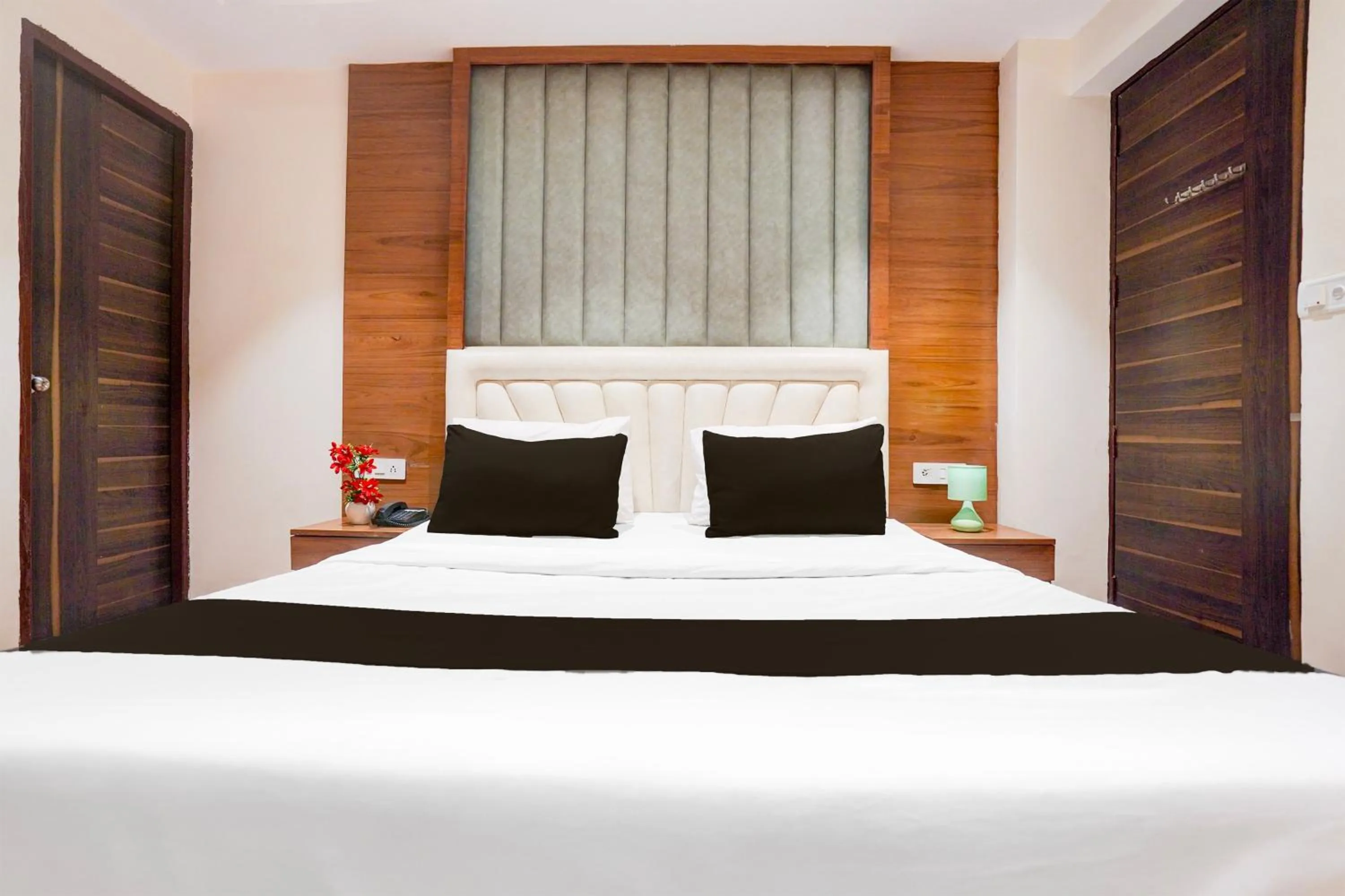Bedroom, Bed in Pinaki Hotels & Resorts