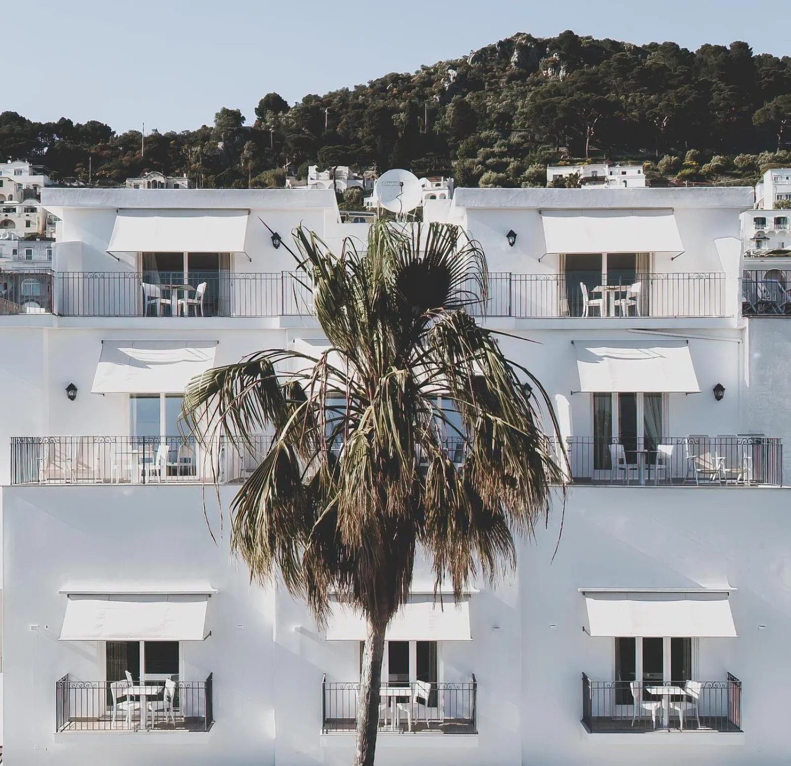 Property building in Hotel Syrene