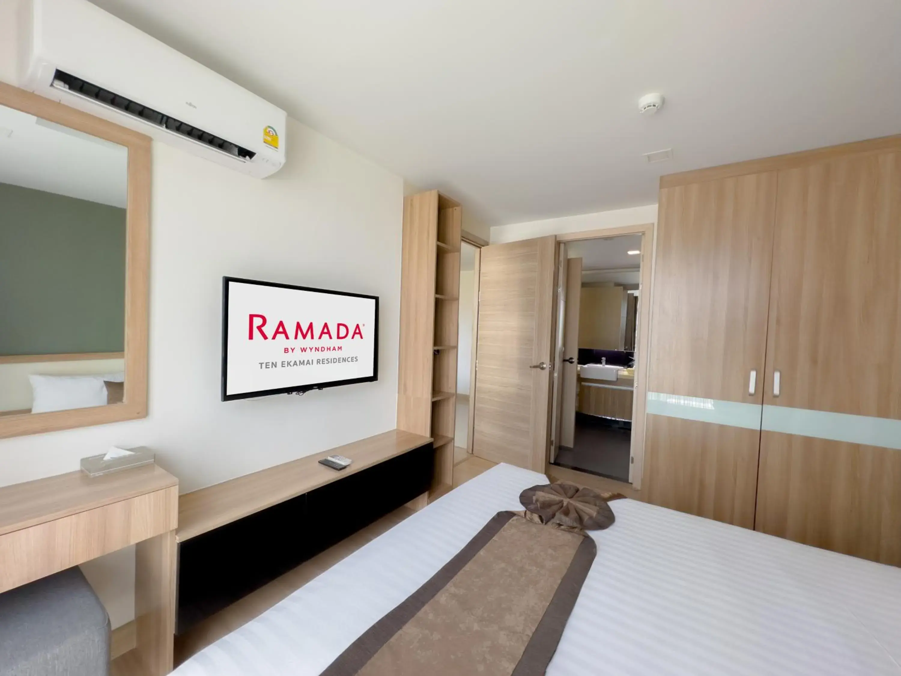 Bedroom, Bed in Ramada by Wyndham Bangkok Ten Ekamai Residences Bedroom, Bed in Ramada by Wyndham Bangkok Ten Ekamai Residences