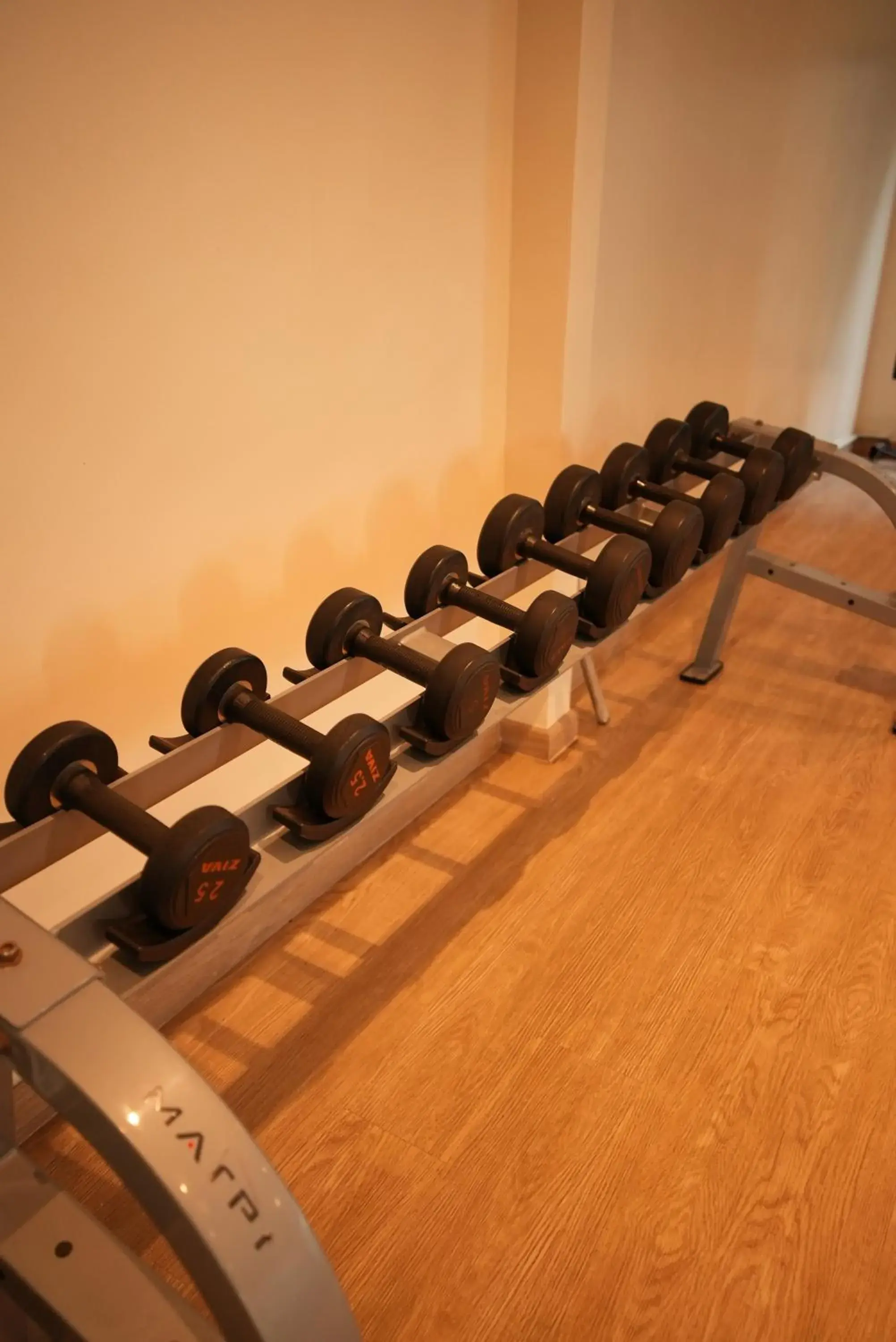 Fitness centre/facilities in Ramada Ekamai Fitness centre/facilities in Ramada Ekamai