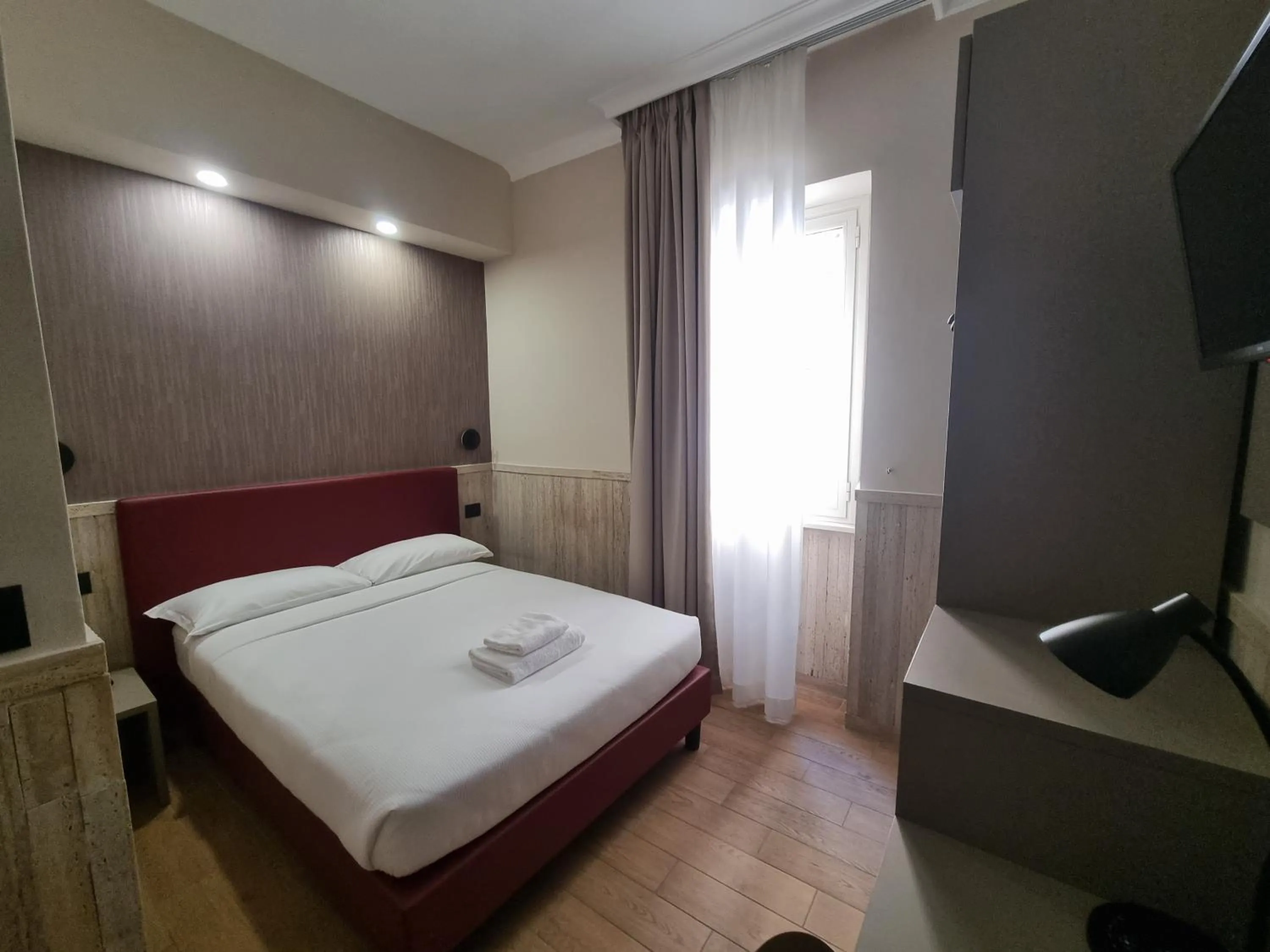 Bed in Hotel Pyramid